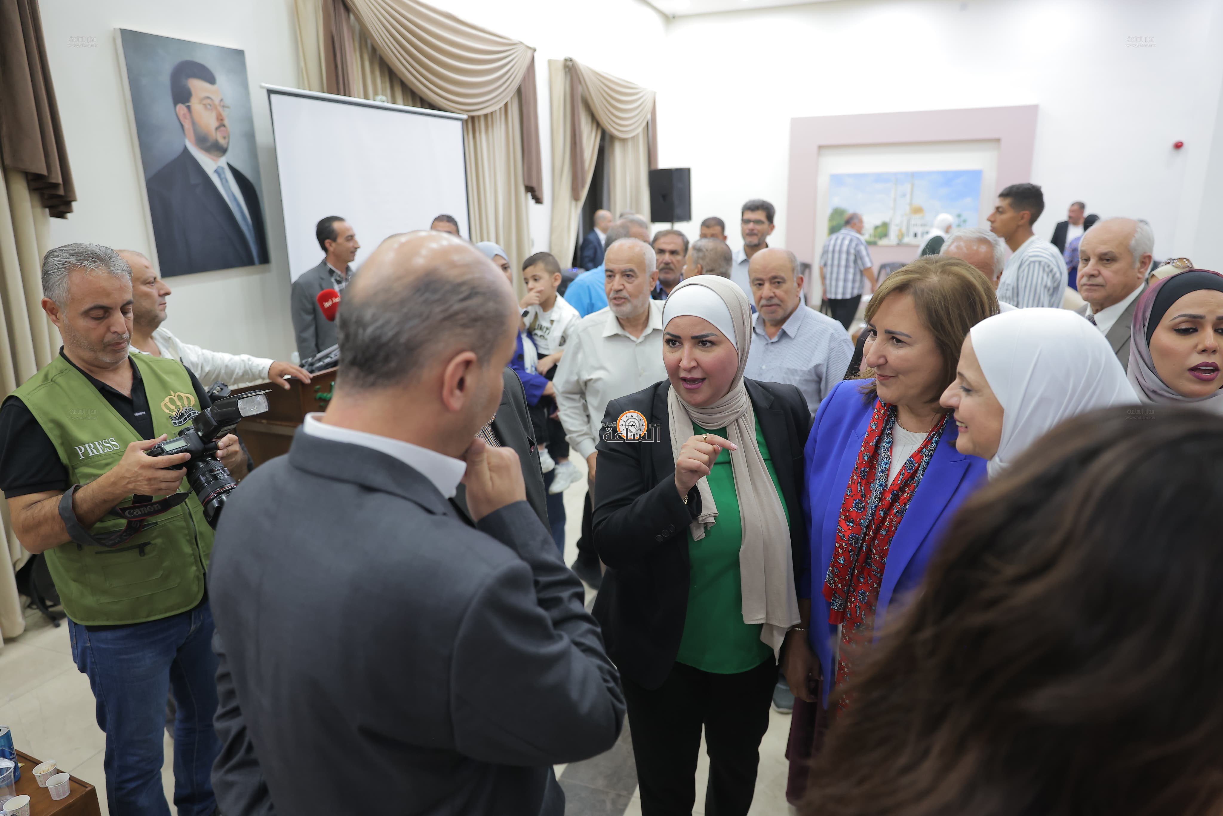 Madar Al-Saa Images 0.9352839768739496