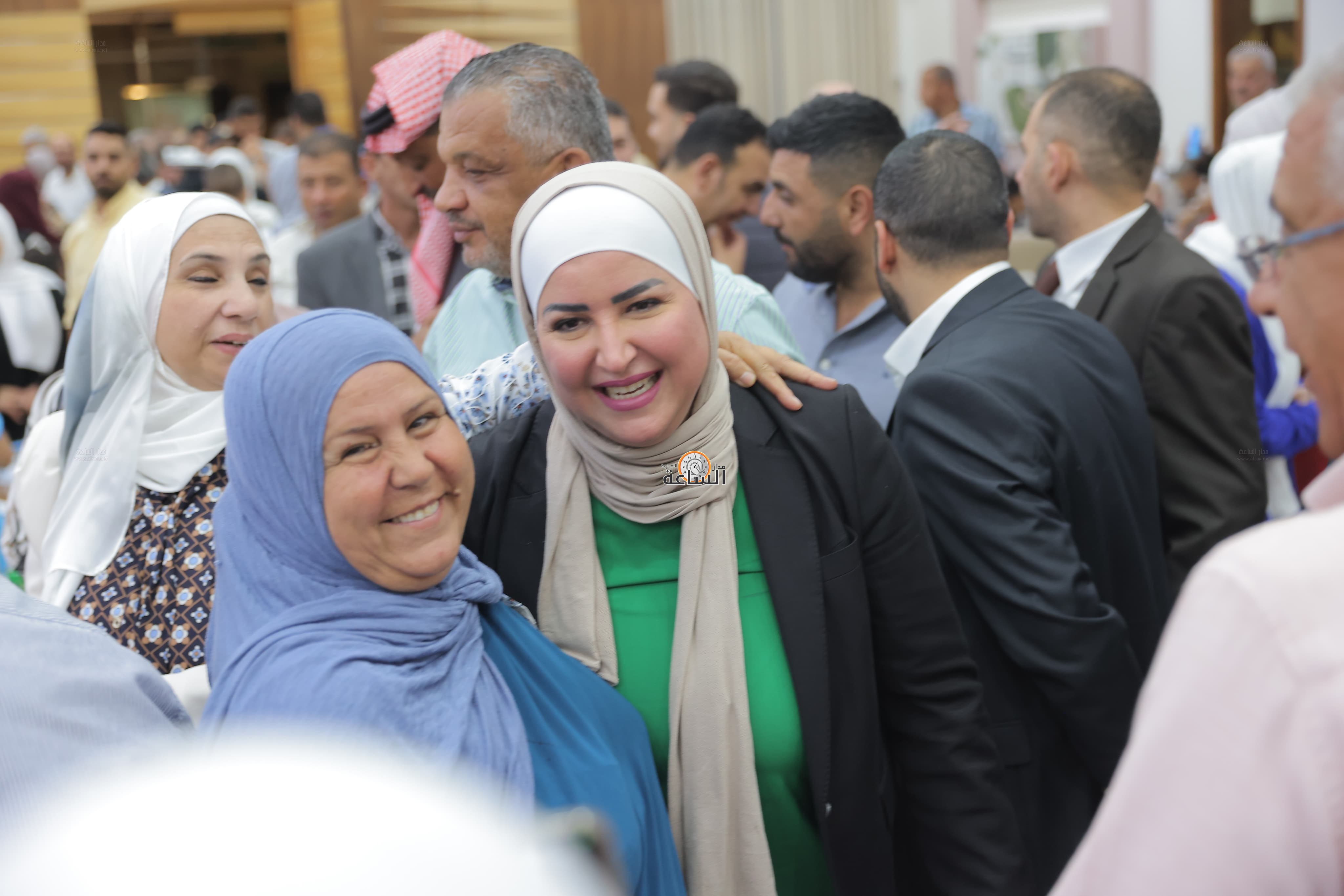 Madar Al-Saa Images 0.48626998970741875