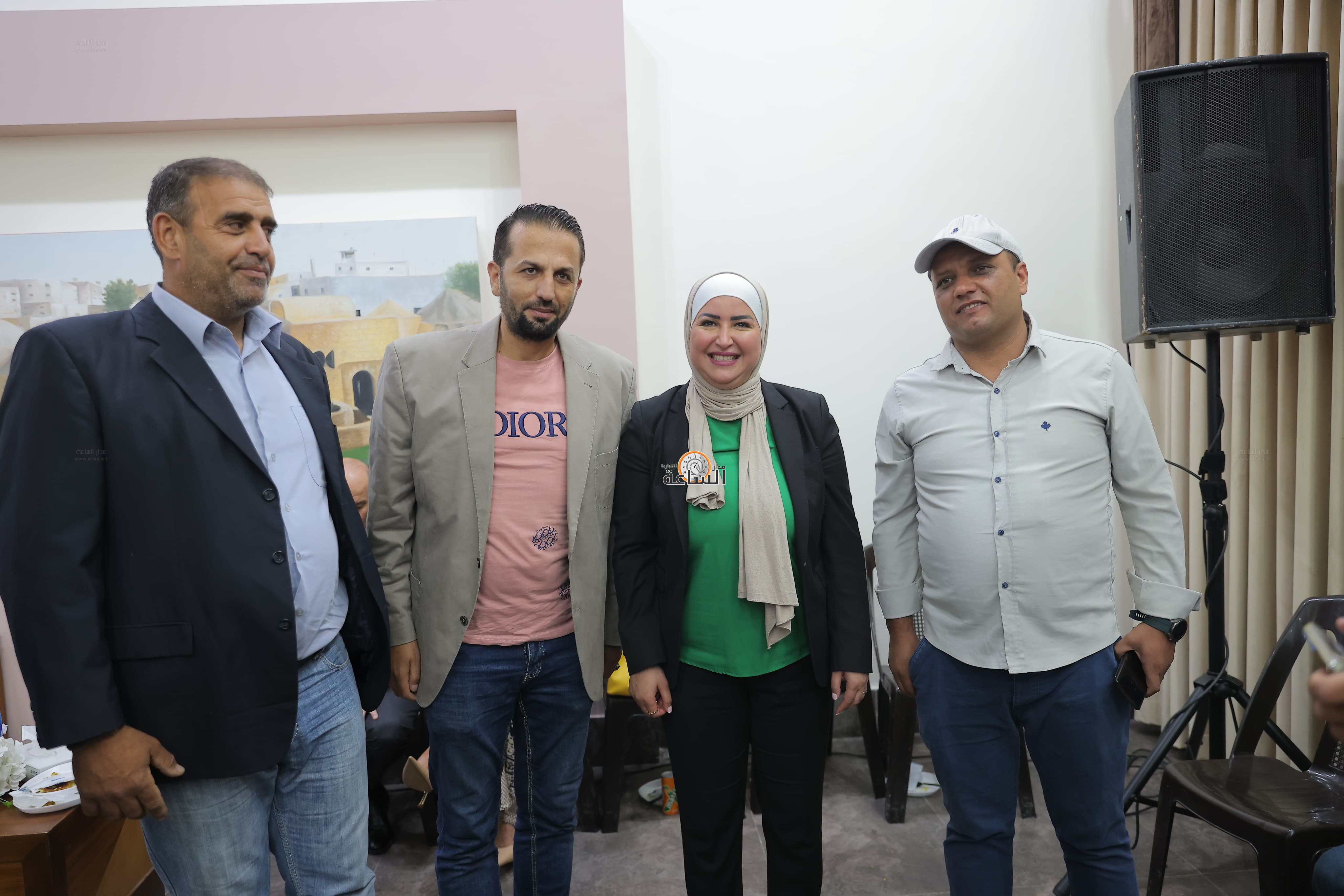 Madar Al-Saa Images 0.42202169599950334