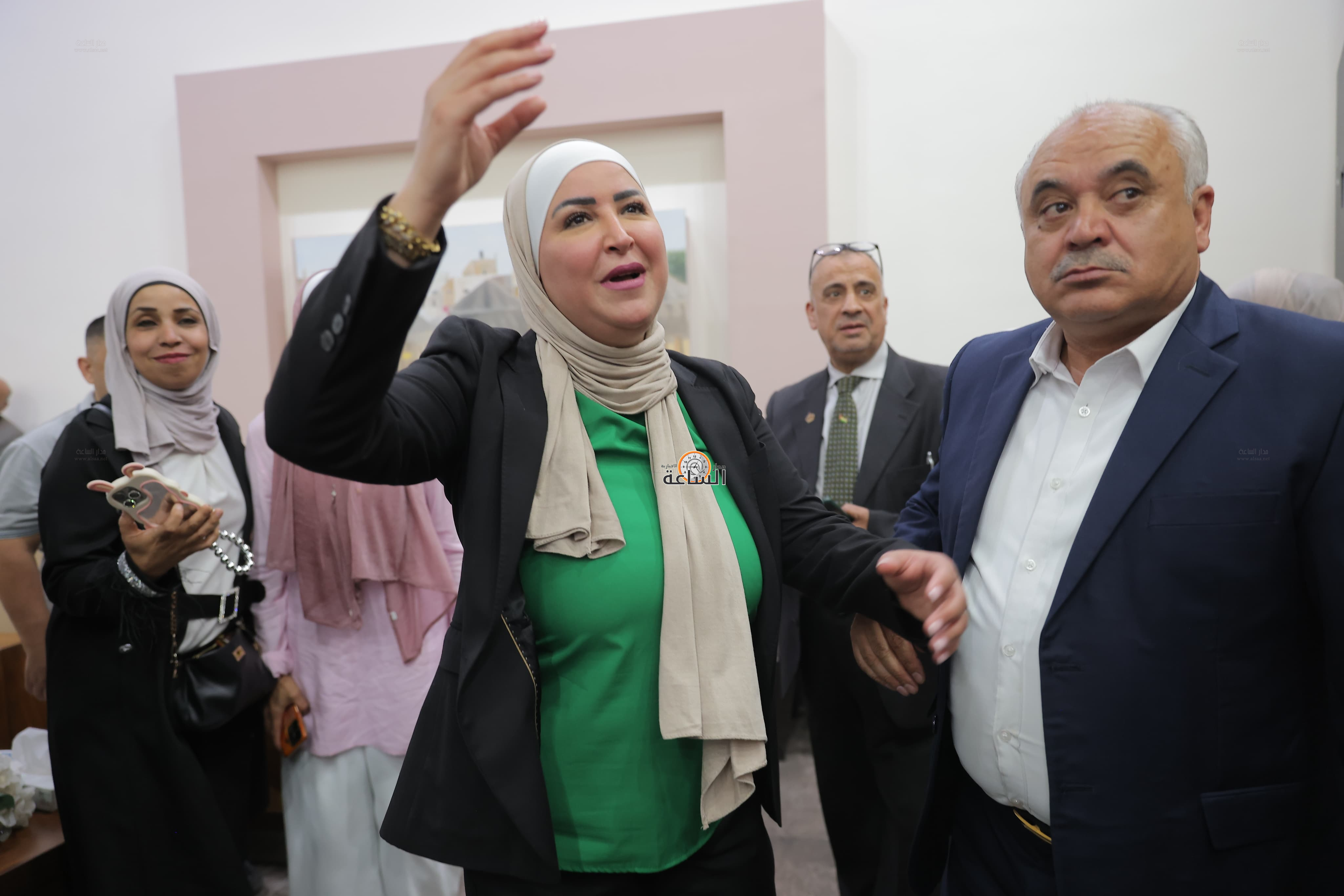 Madar Al-Saa Images 0.0480978798327103