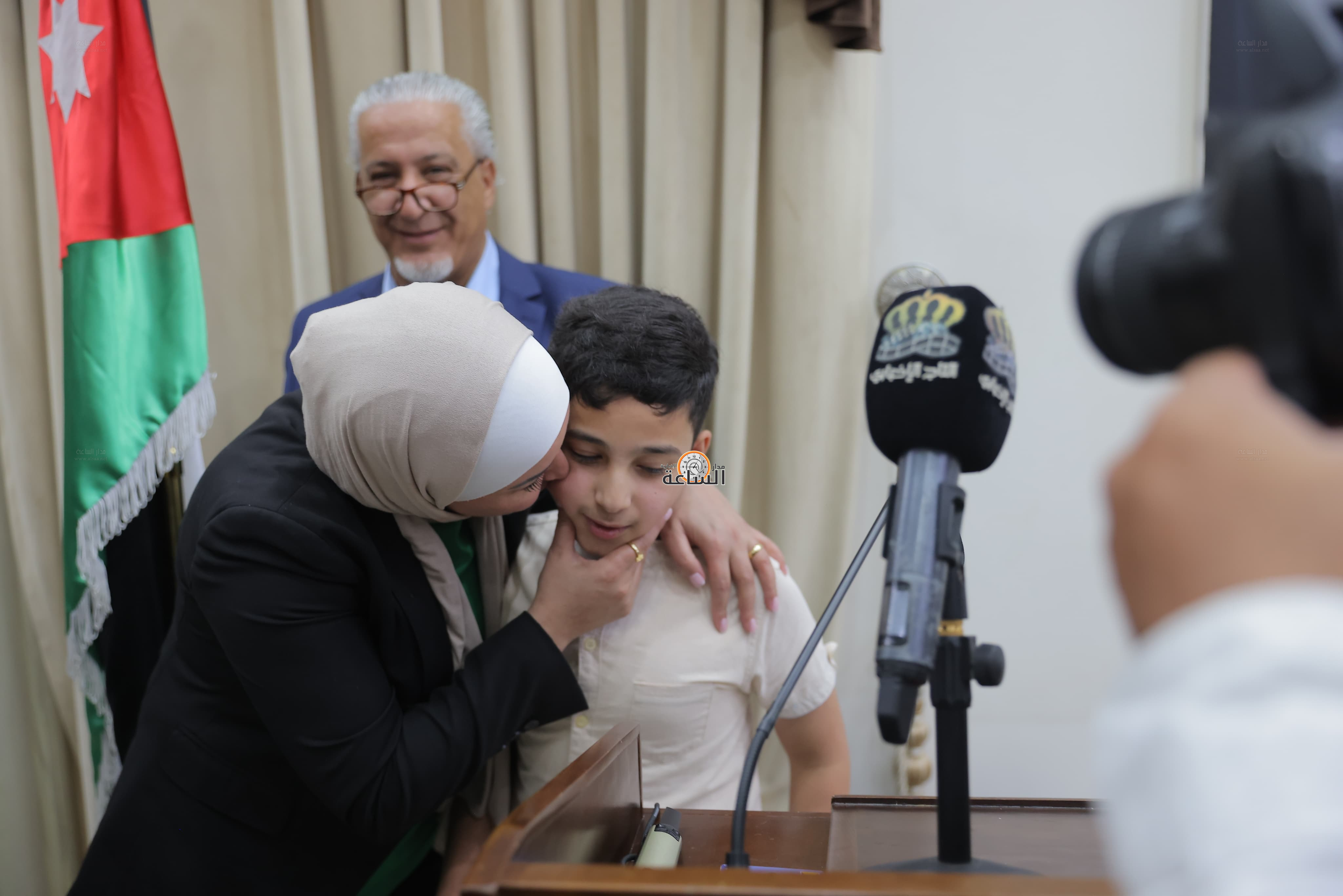 Madar Al-Saa Images 0.3055380153297673