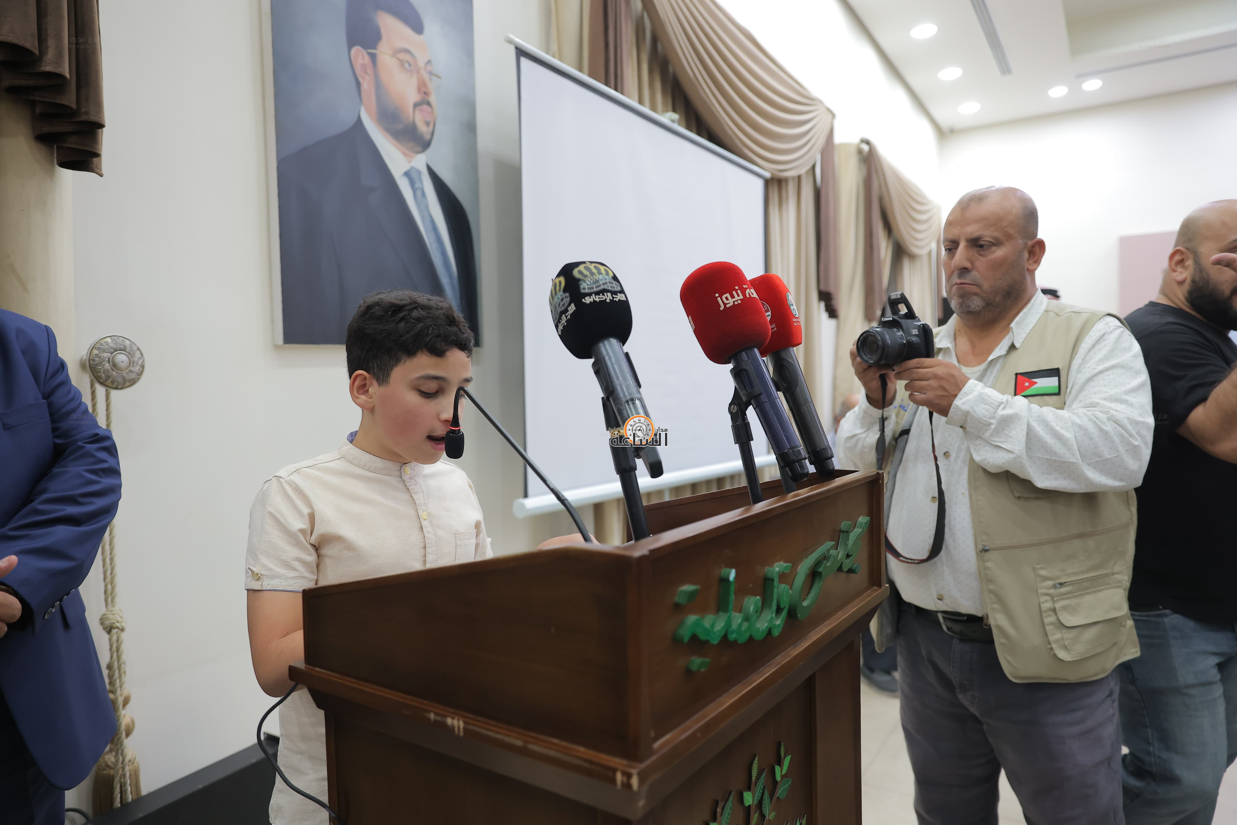 Madar Al-Saa Images 0.5679100104434107