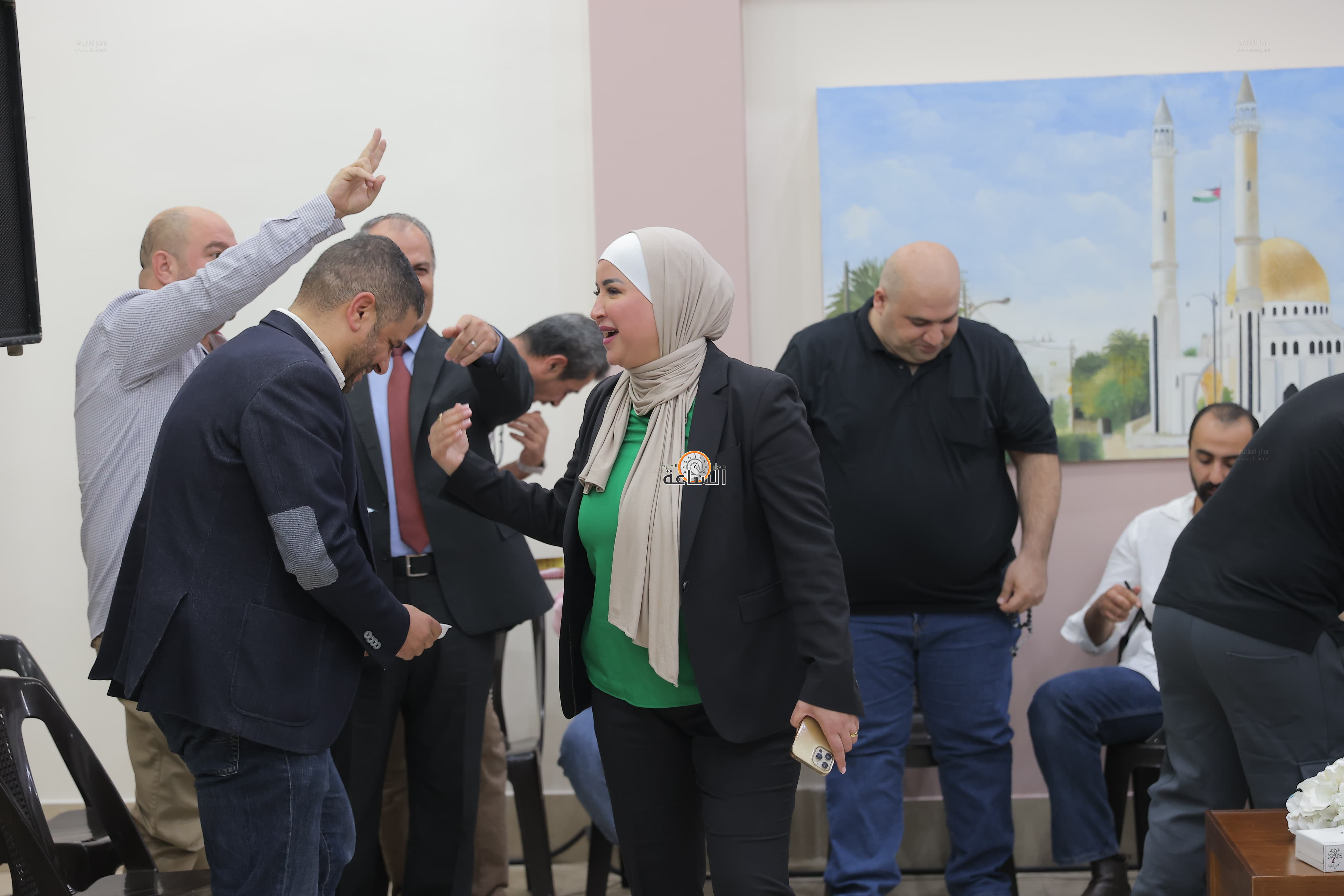 Madar Al-Saa Images 0.07808467359179505