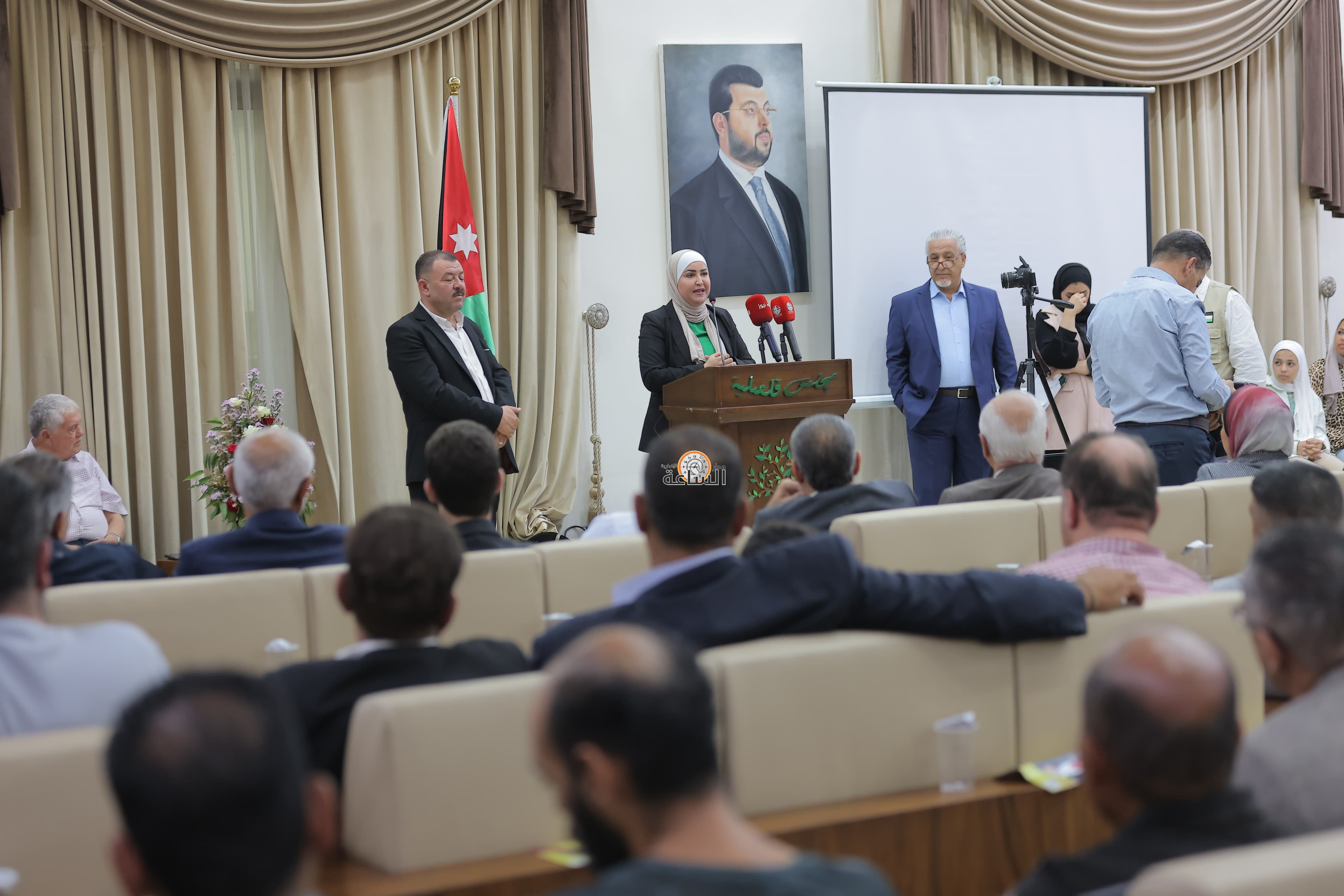 Madar Al-Saa Images 0.1920465360120589