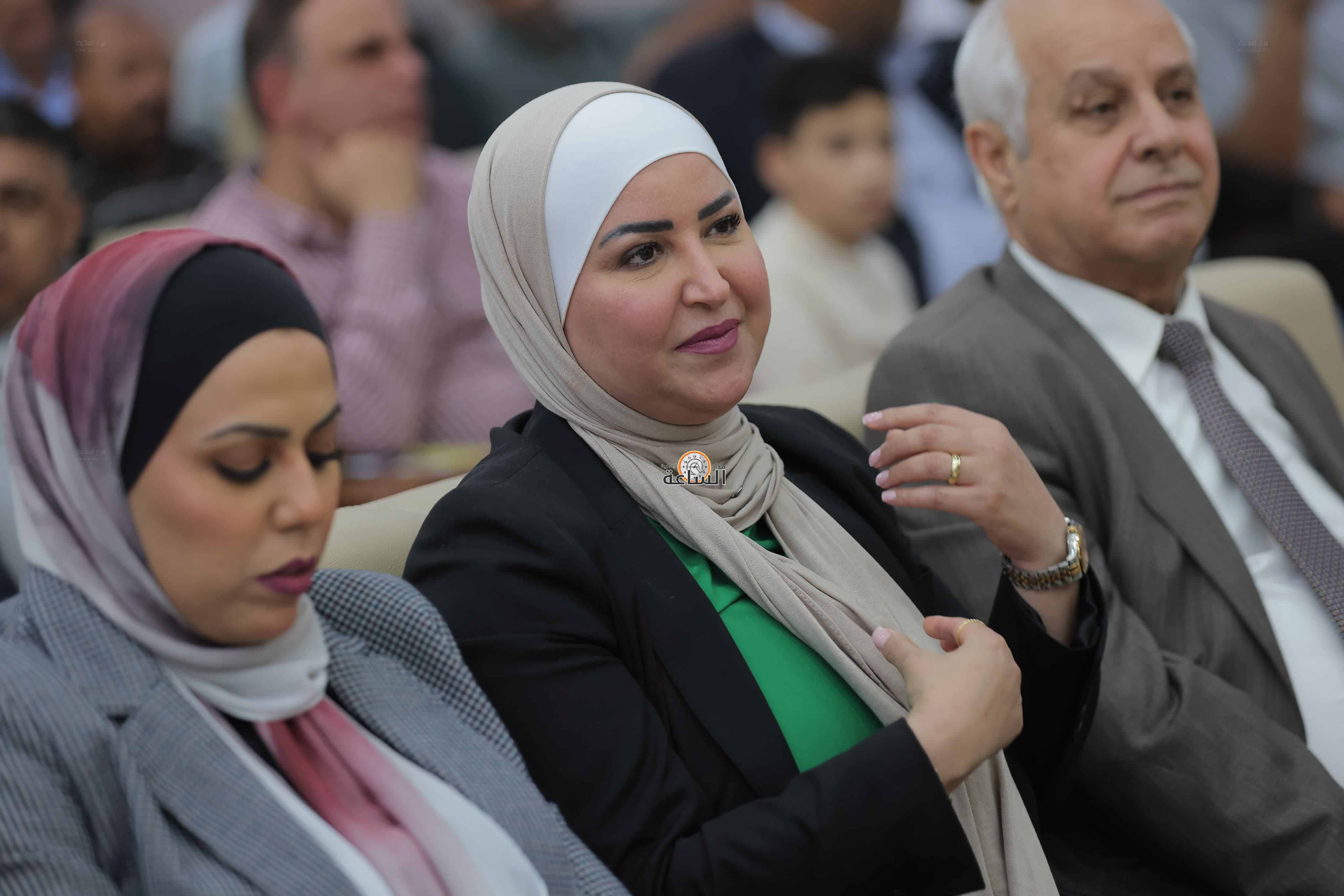 Madar Al-Saa Images 0.9760324255611015