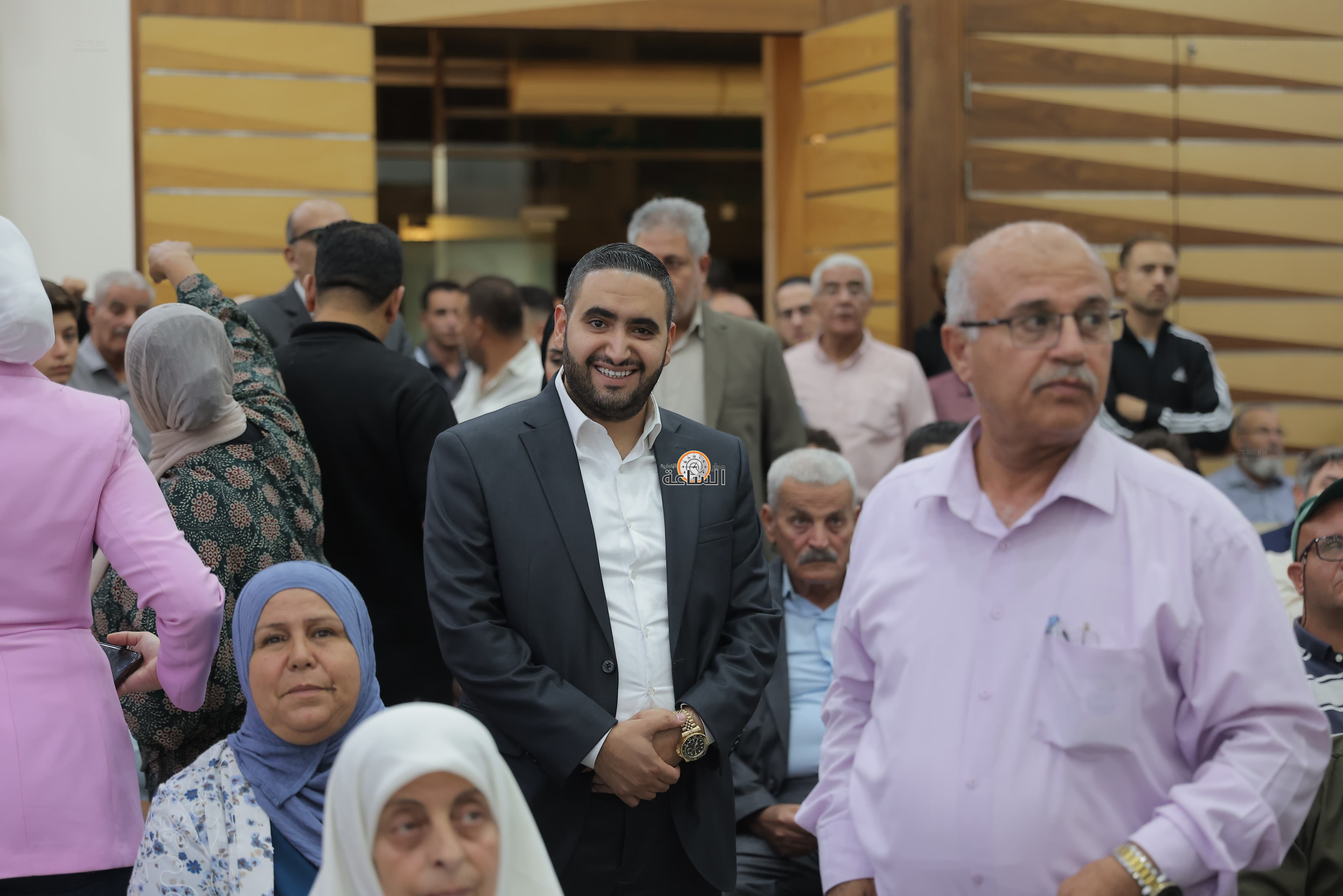 Madar Al-Saa Images 0.039953476651753306