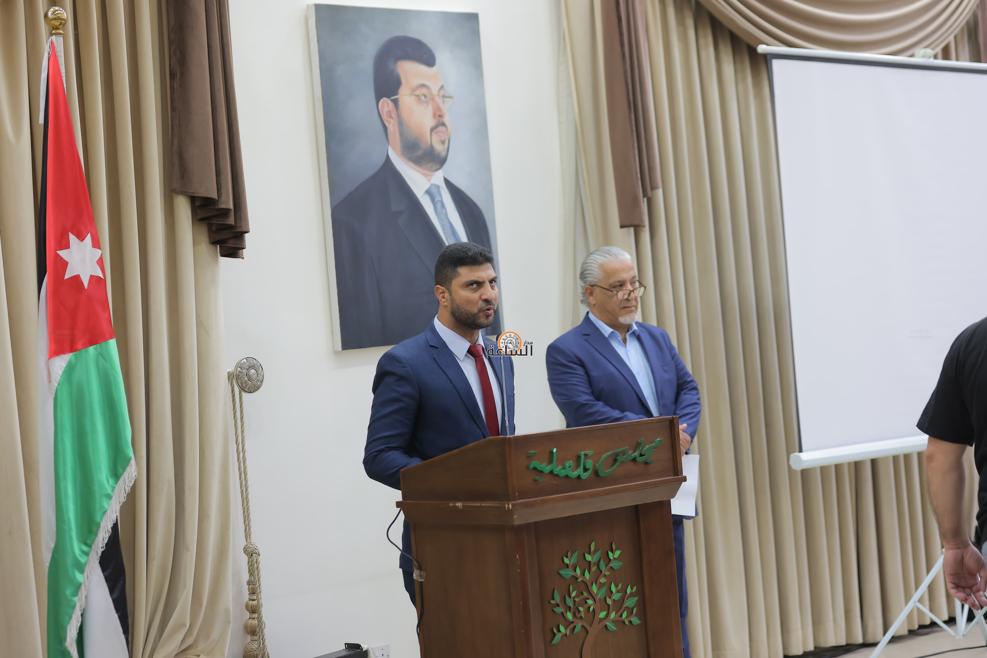 Madar Al-Saa Images 0.8478292137817656