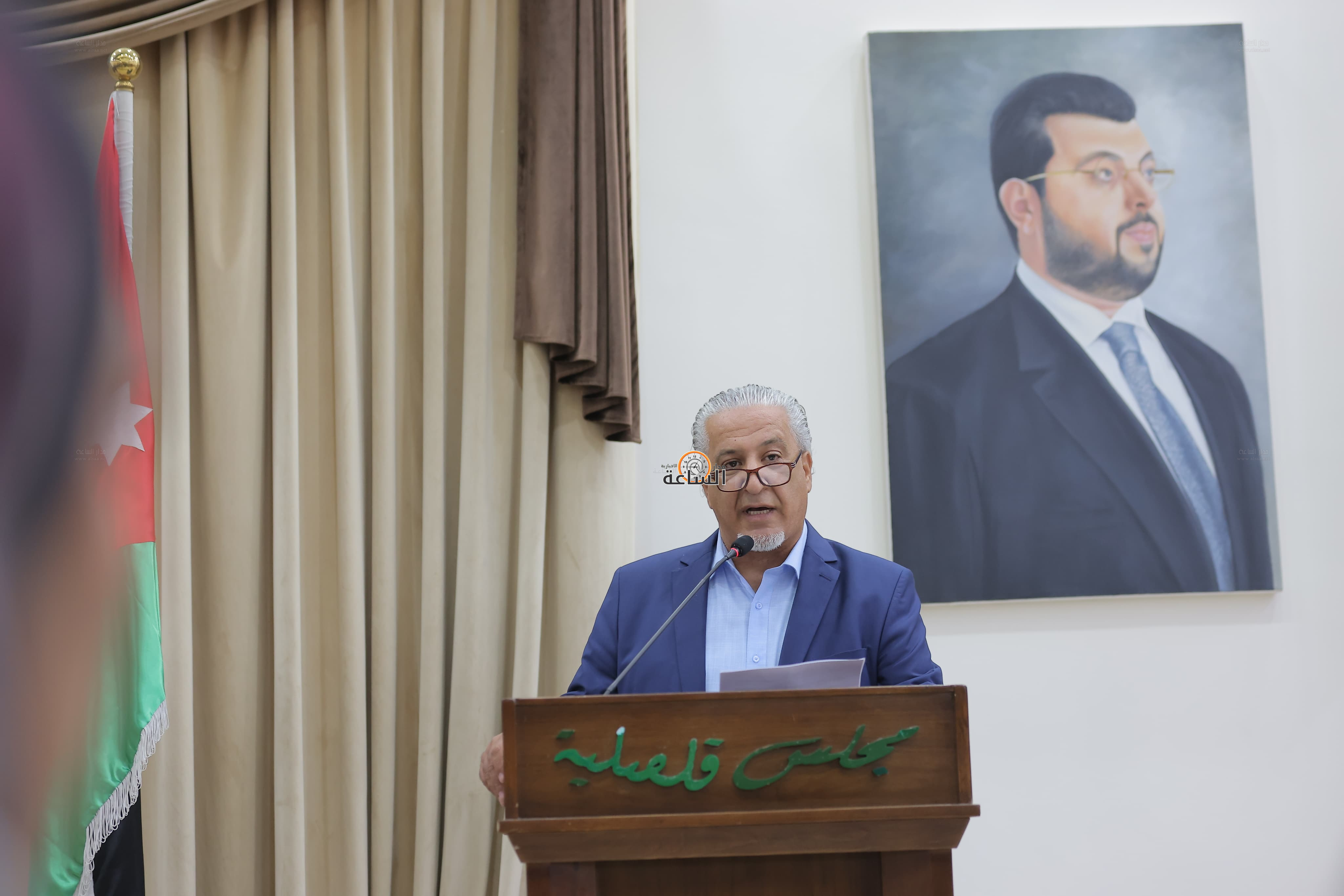 Madar Al-Saa Images 0.014417908444374072