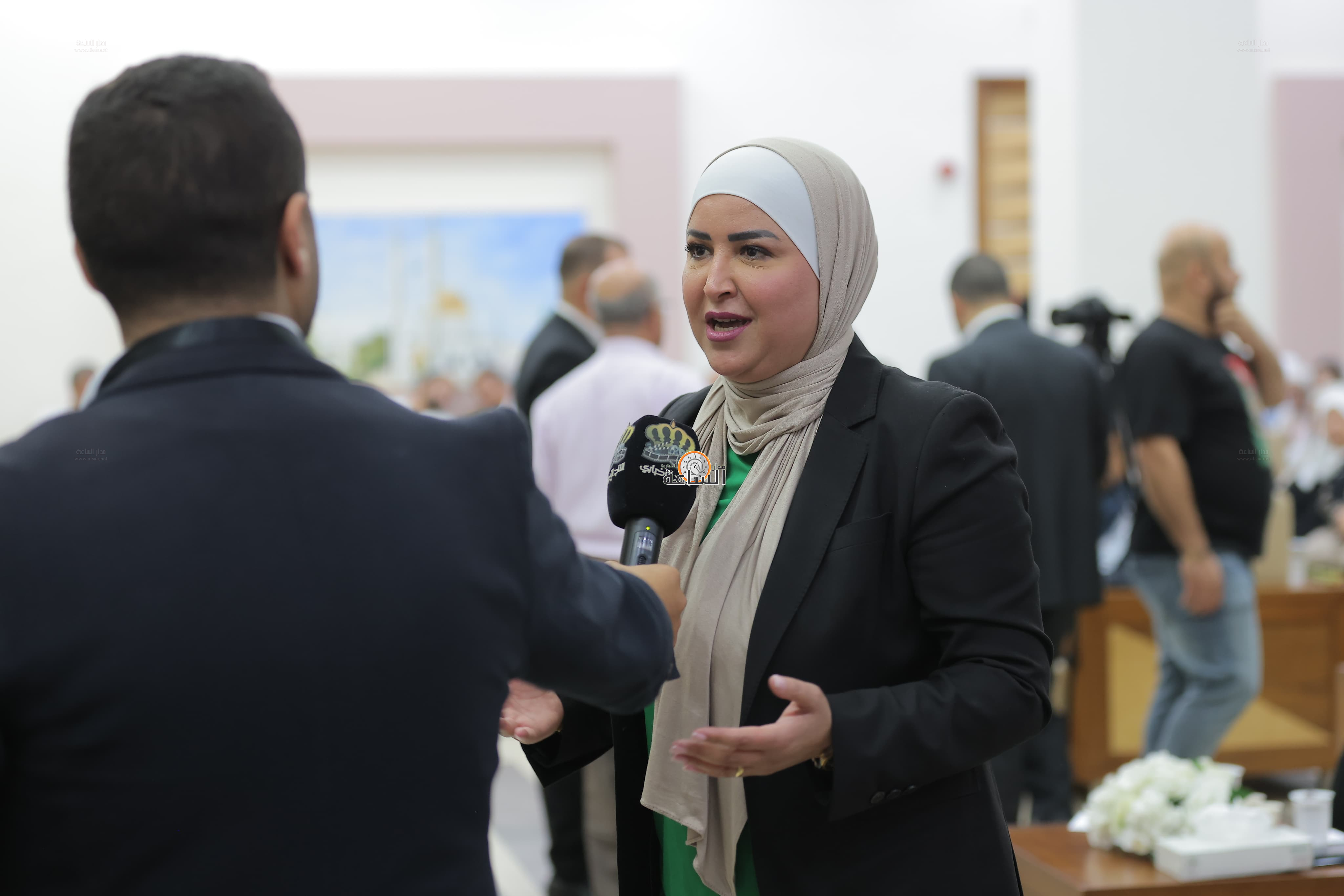 Madar Al-Saa Images 0.31800766305815475