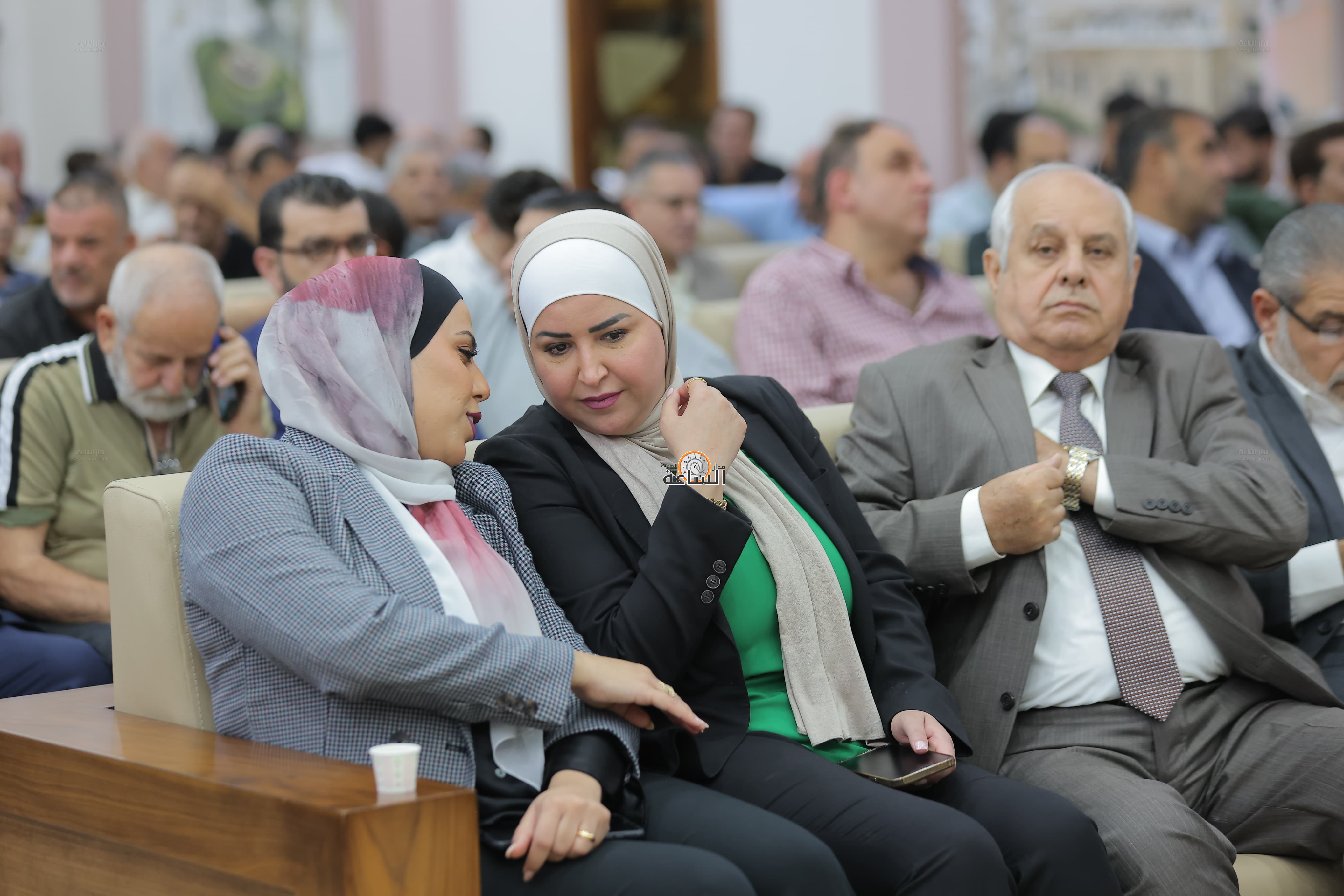 Madar Al-Saa Images 0.892683624561817