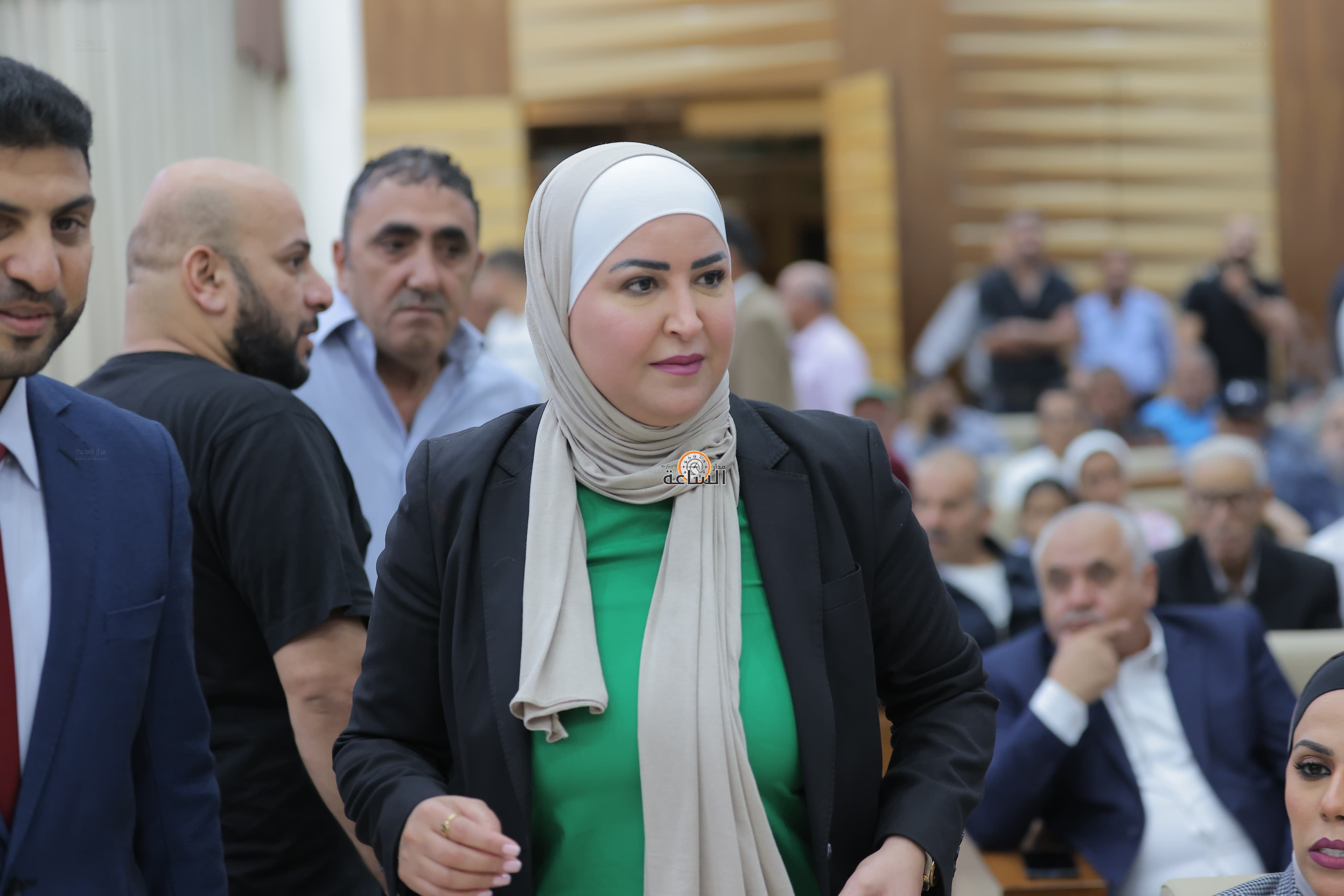 Madar Al-Saa Images 0.4581084399539632