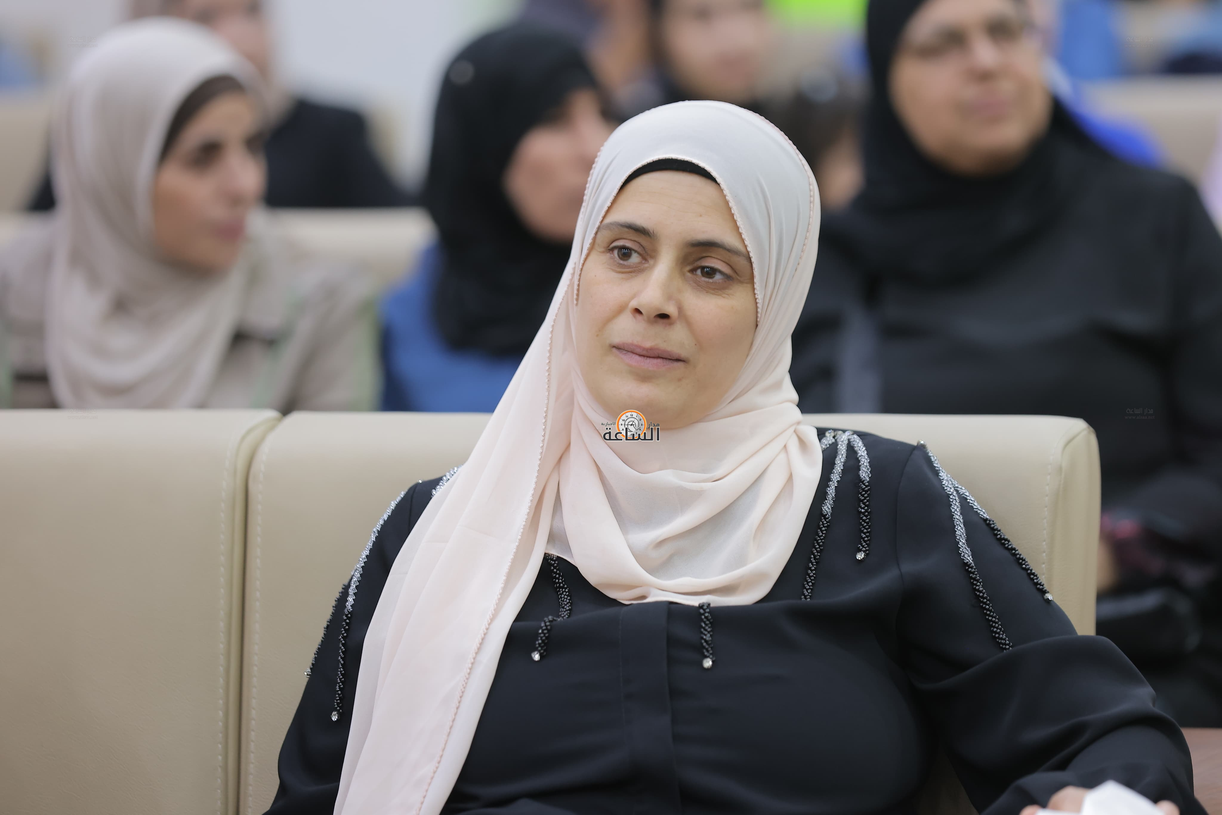 Madar Al-Saa Images 0.8140168726592143