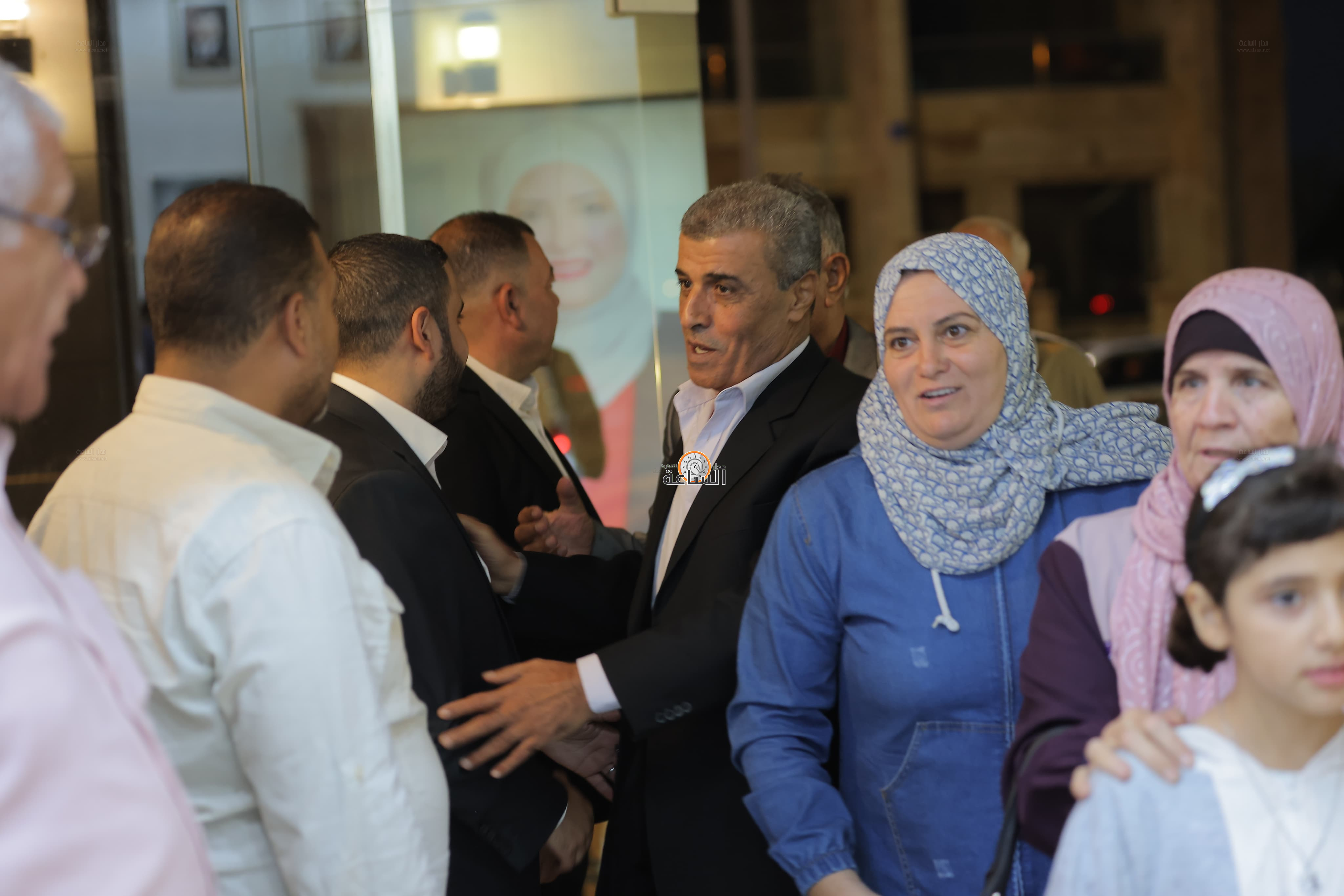 Madar Al-Saa Images 0.596263625489722