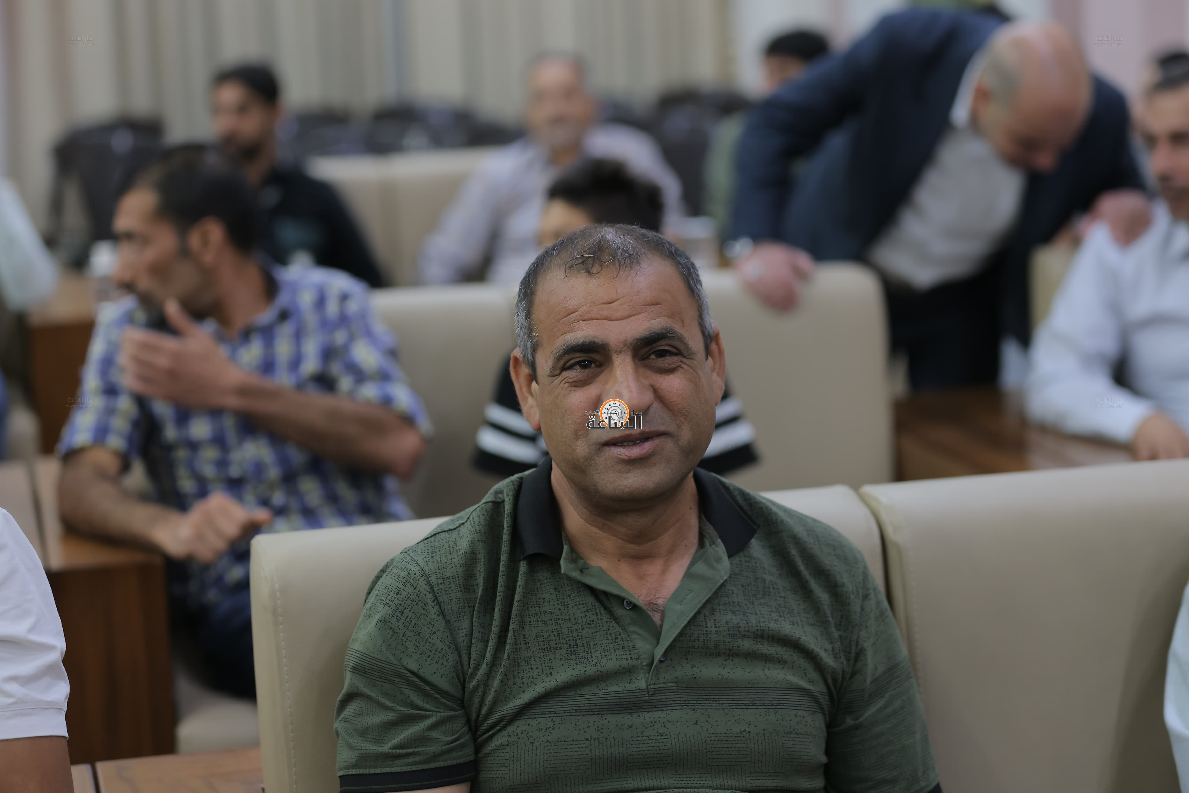 Madar Al-Saa Images 0.15373481434182867