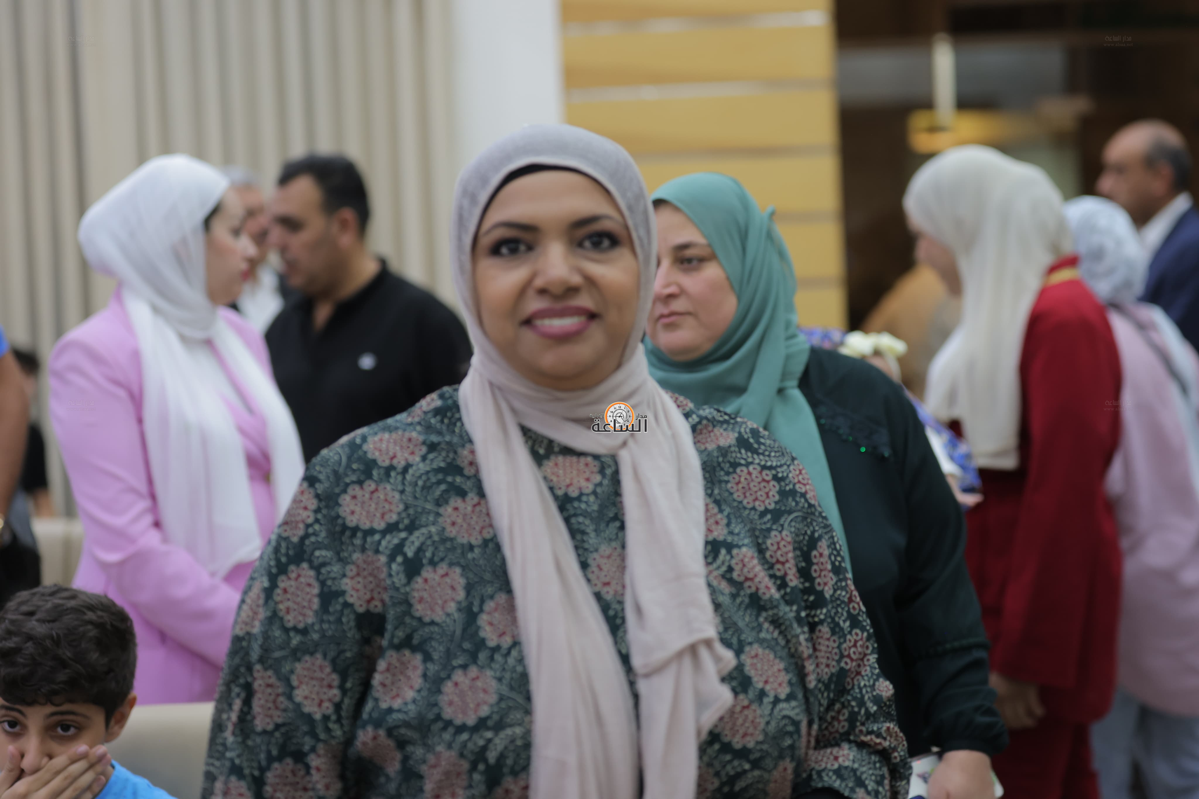 Madar Al-Saa Images 0.37409992922658386