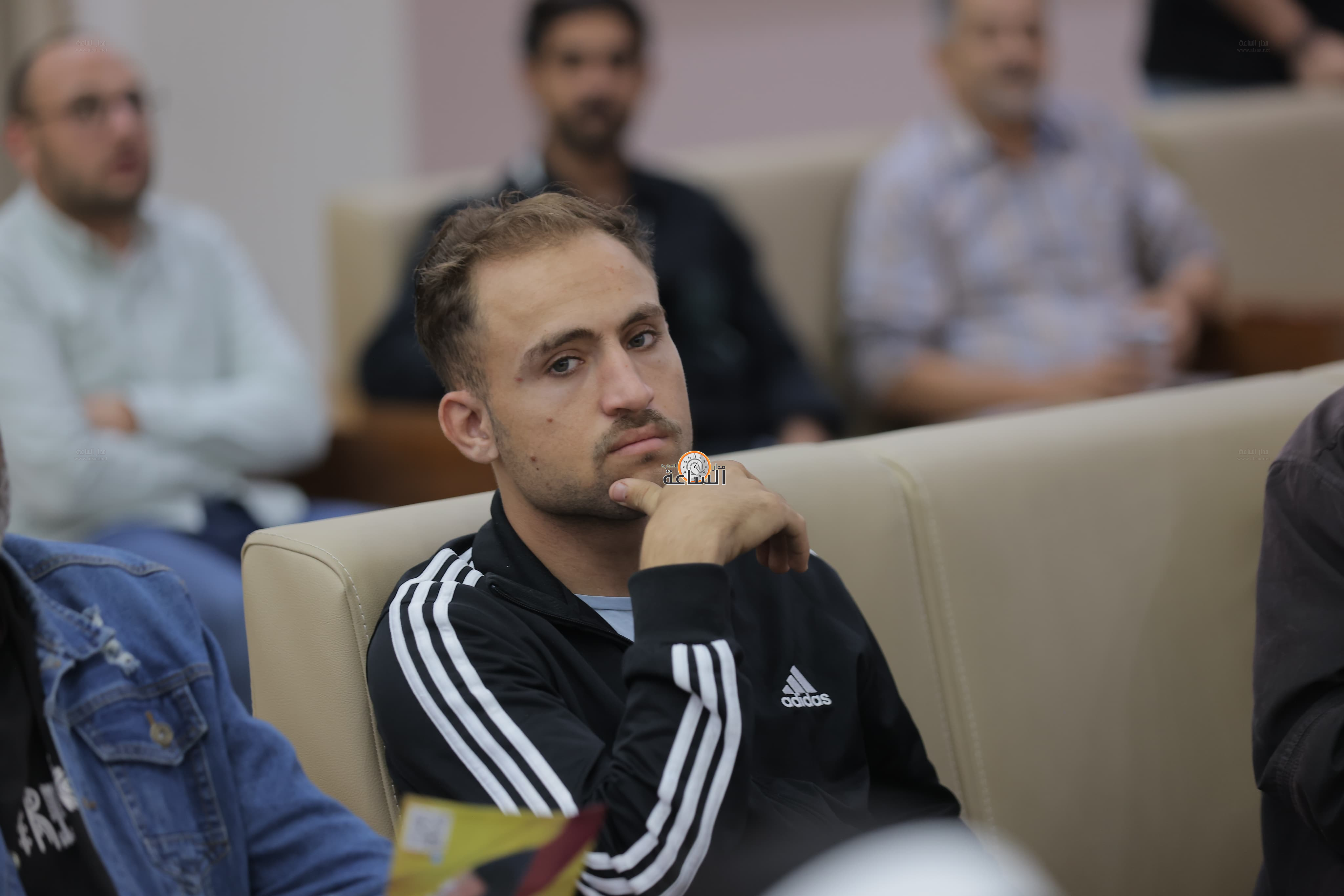 Madar Al-Saa Images 0.0351311090182258