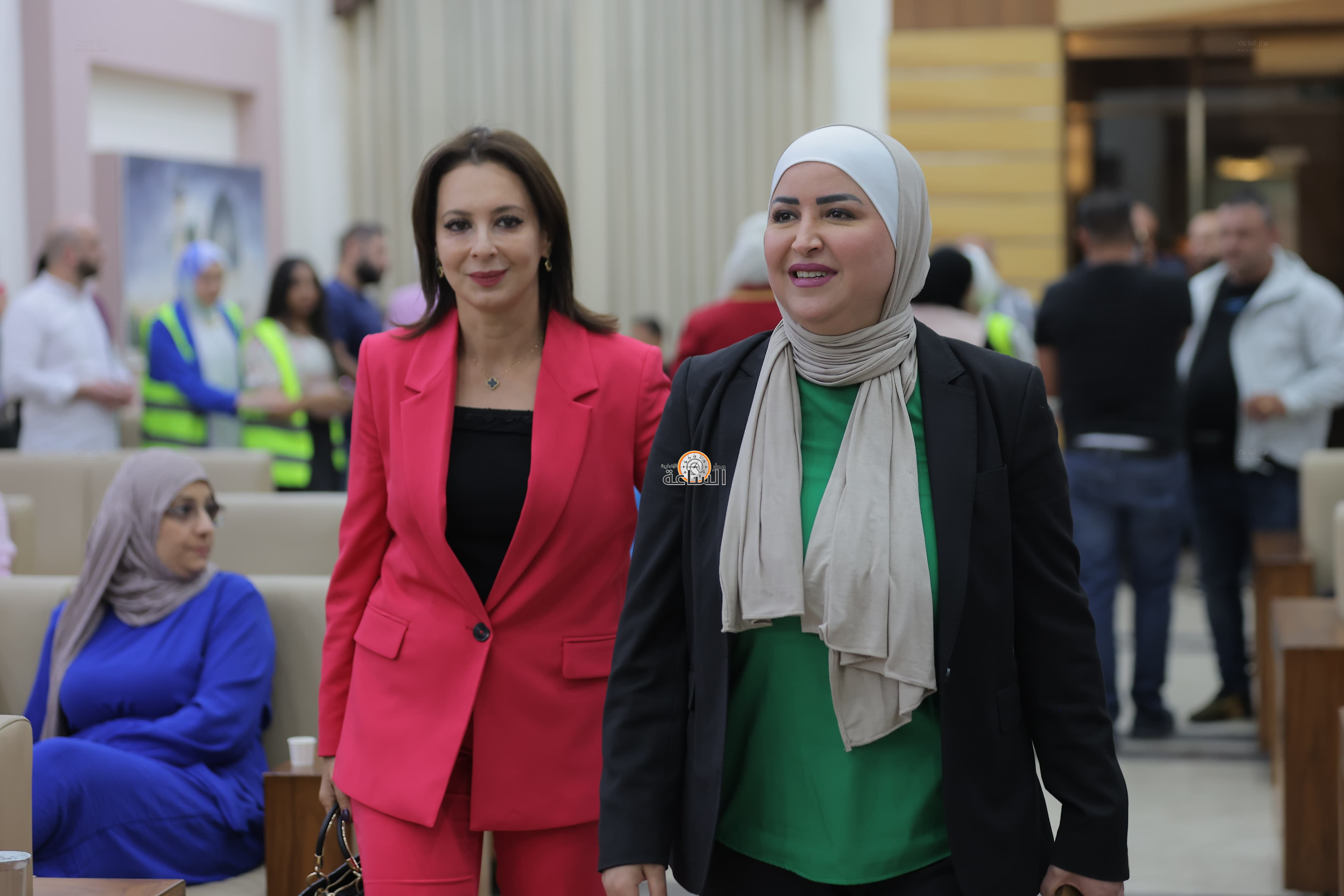 Madar Al-Saa Images 0.3000451546528138