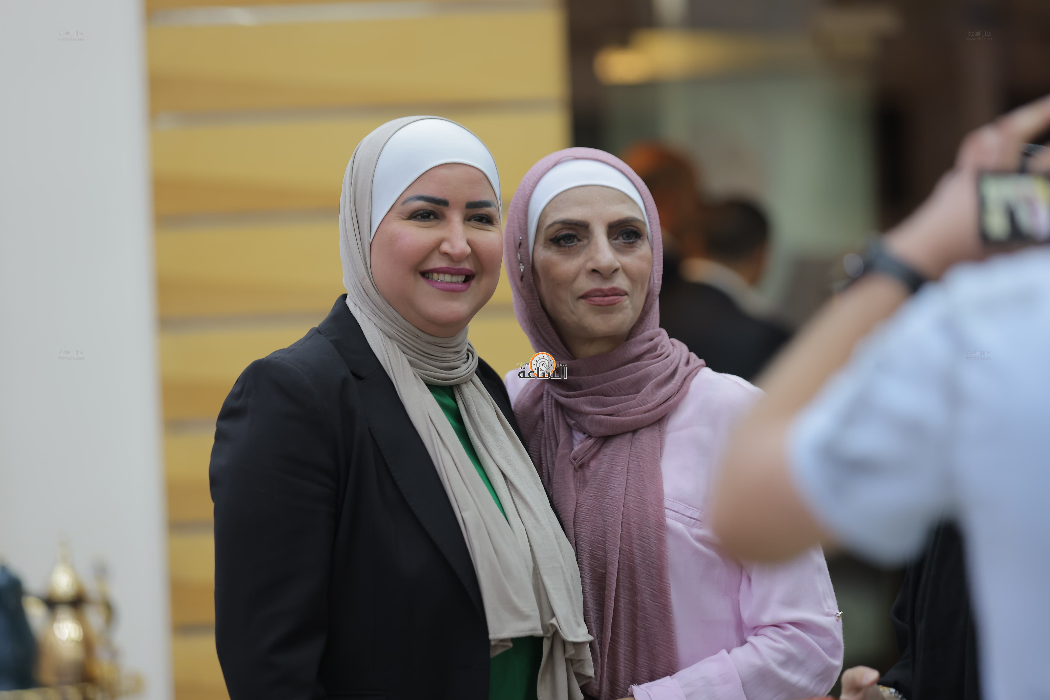 Madar Al-Saa Images 0.2299329587698551