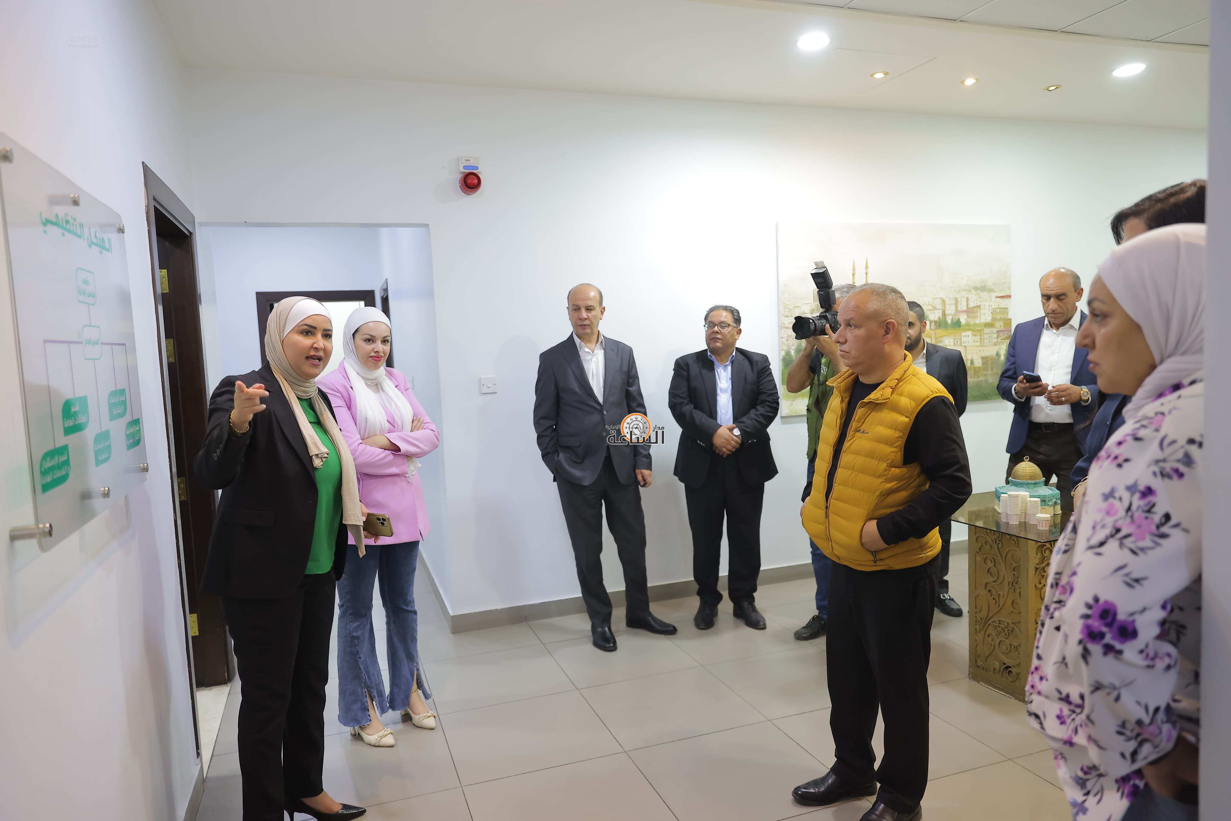 Madar Al-Saa Images 0.20593899829114304