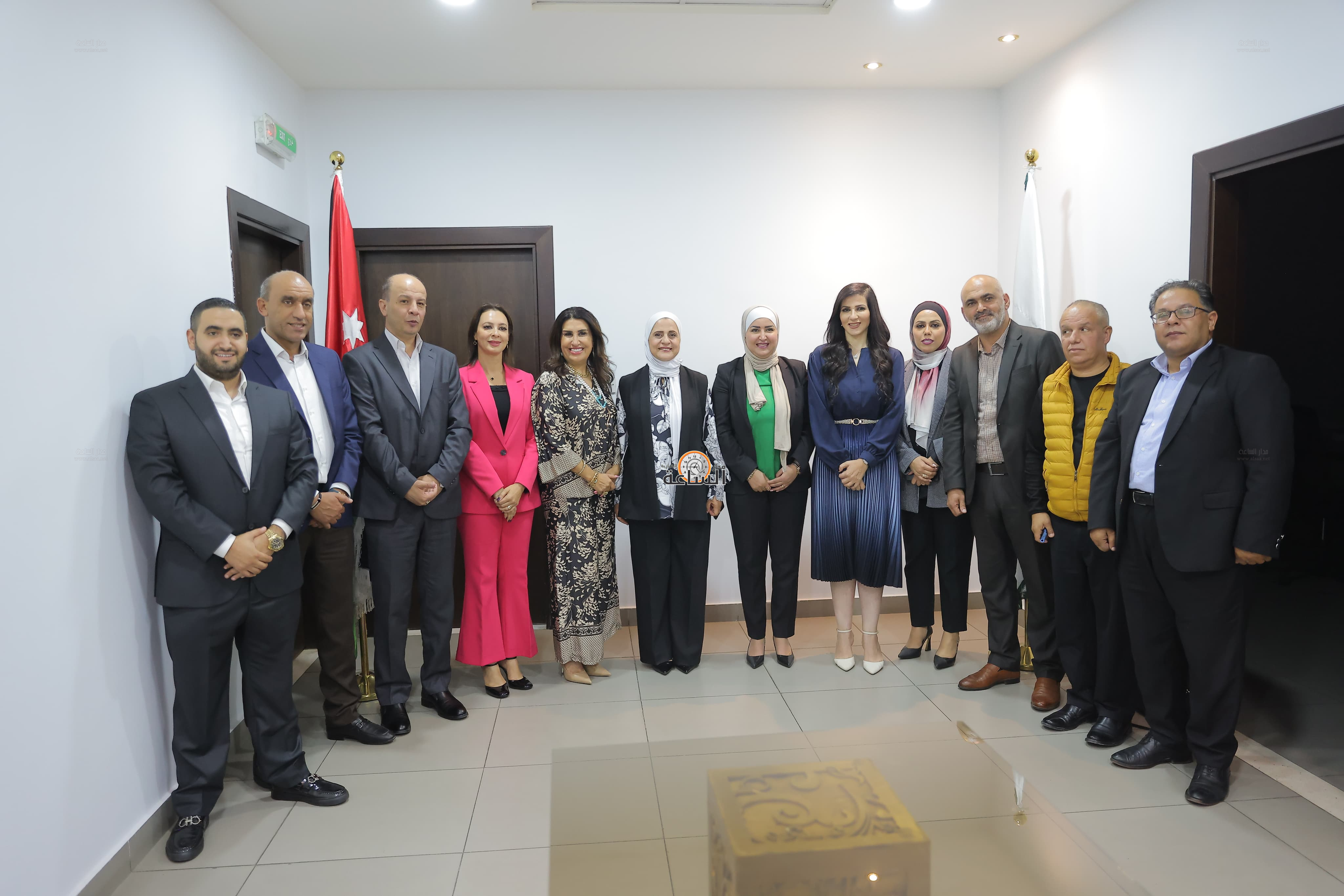 Madar Al-Saa Images 0.7190224969900907