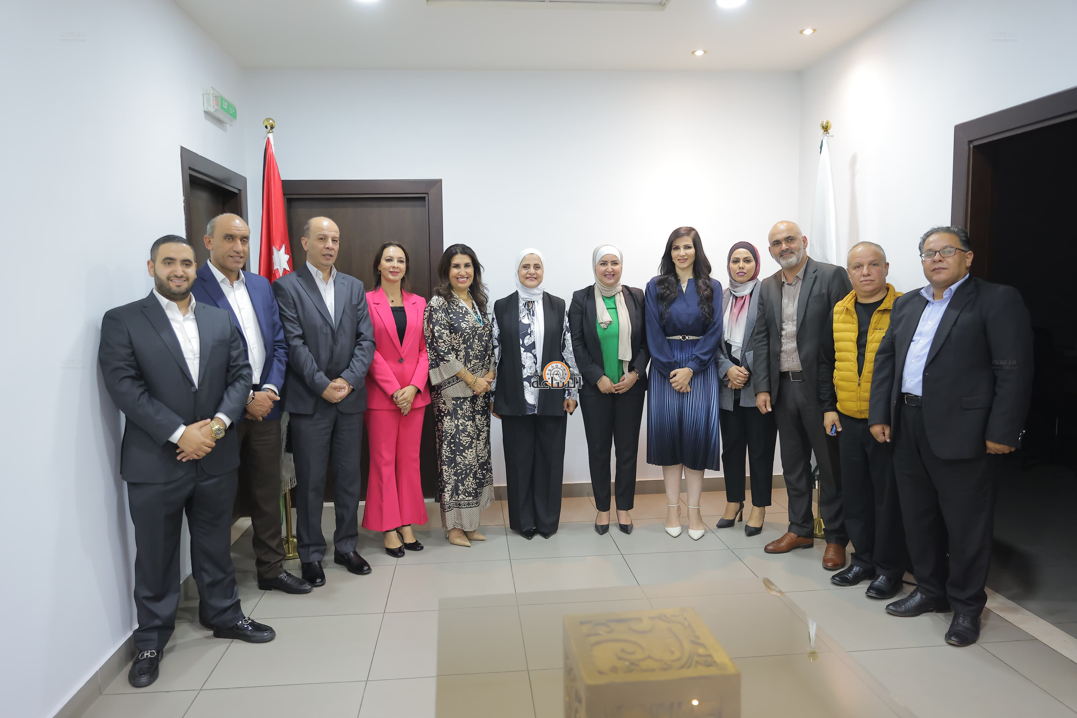 Madar Al-Saa Images 0.2945603507540302