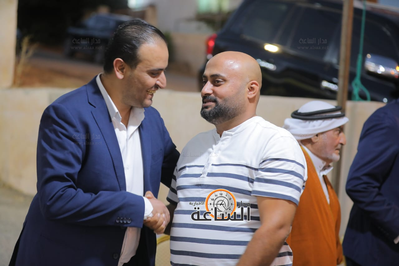 Madar Al-Saa Images 0.10060063561847321