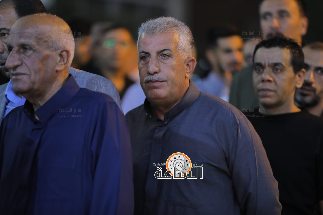 Madar Al-Saa Images 0.471143775258019