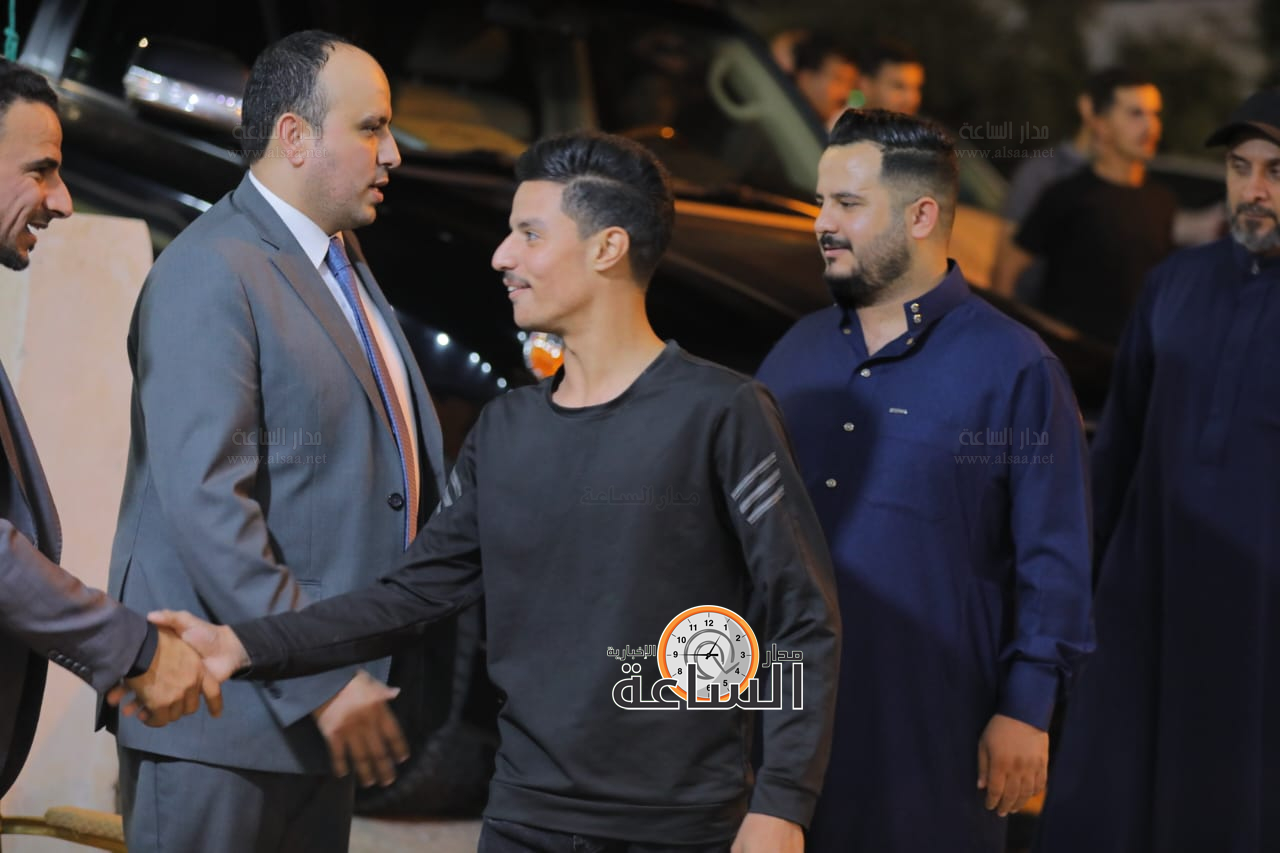 Madar Al-Saa Images 0.24085758334265872