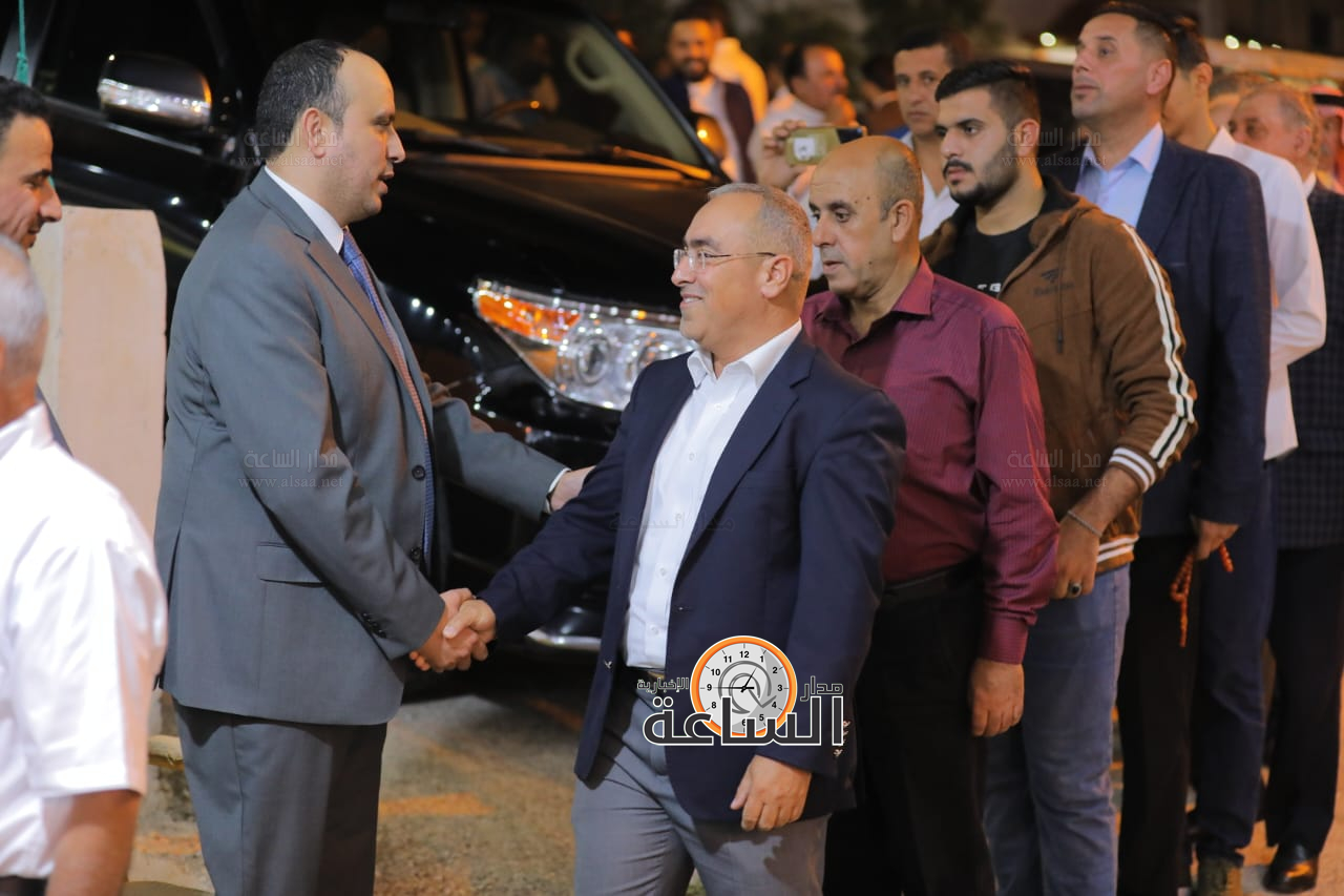 Madar Al-Saa Images 0.41112645657270486