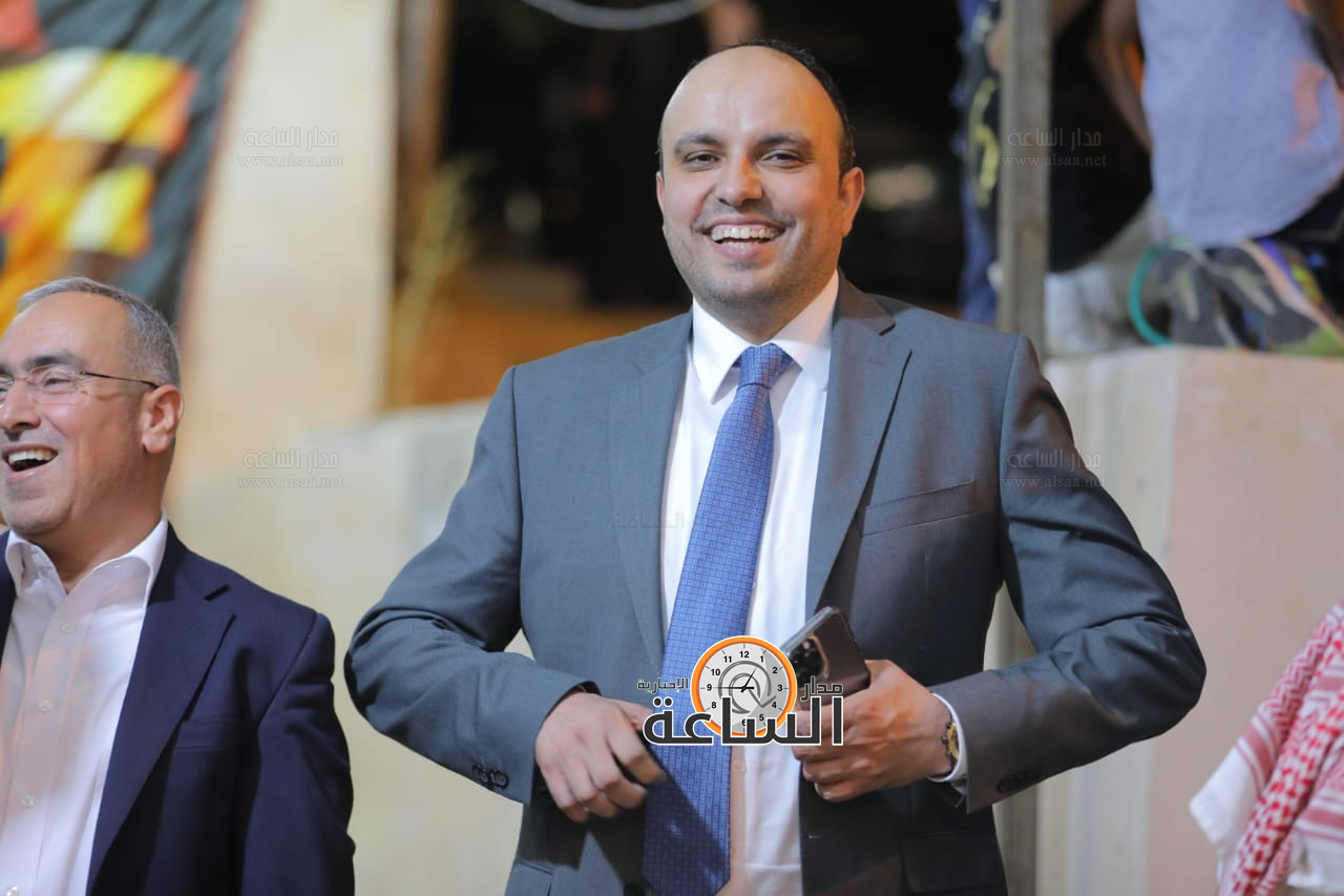 Madar Al-Saa Images 0.008138646428513807