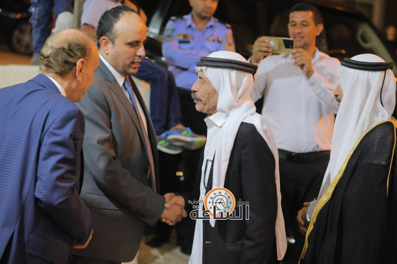 Madar Al-Saa Images 0.5498946911025218