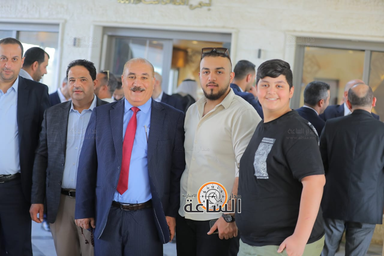 Madar Al-Saa Images 0.48230492458659424