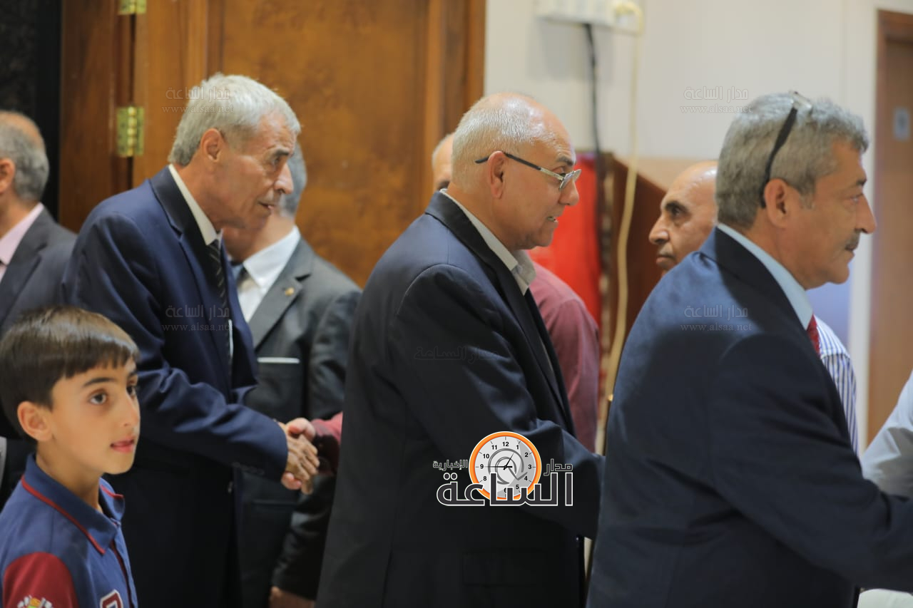 Madar Al-Saa Images 0.9220295354269965