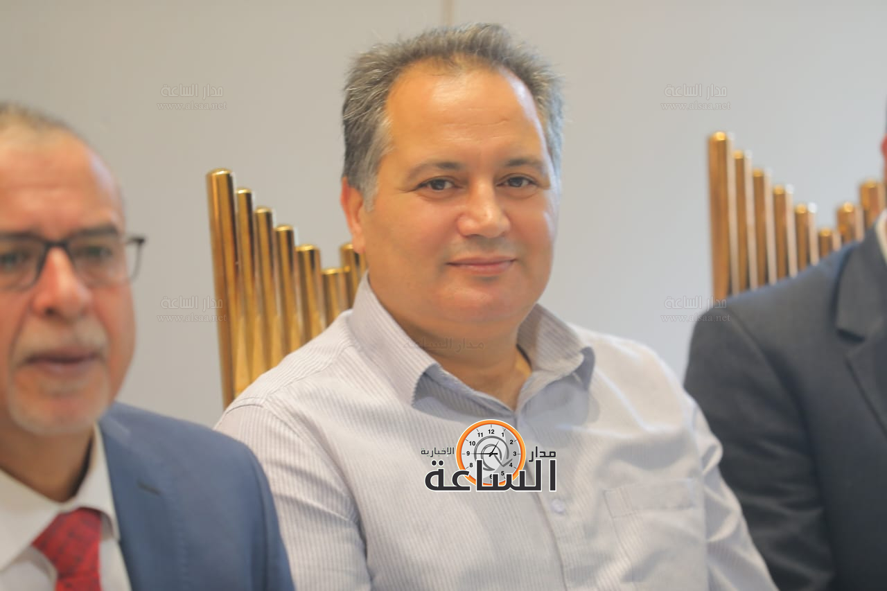 Madar Al-Saa Images 0.8773982284044404