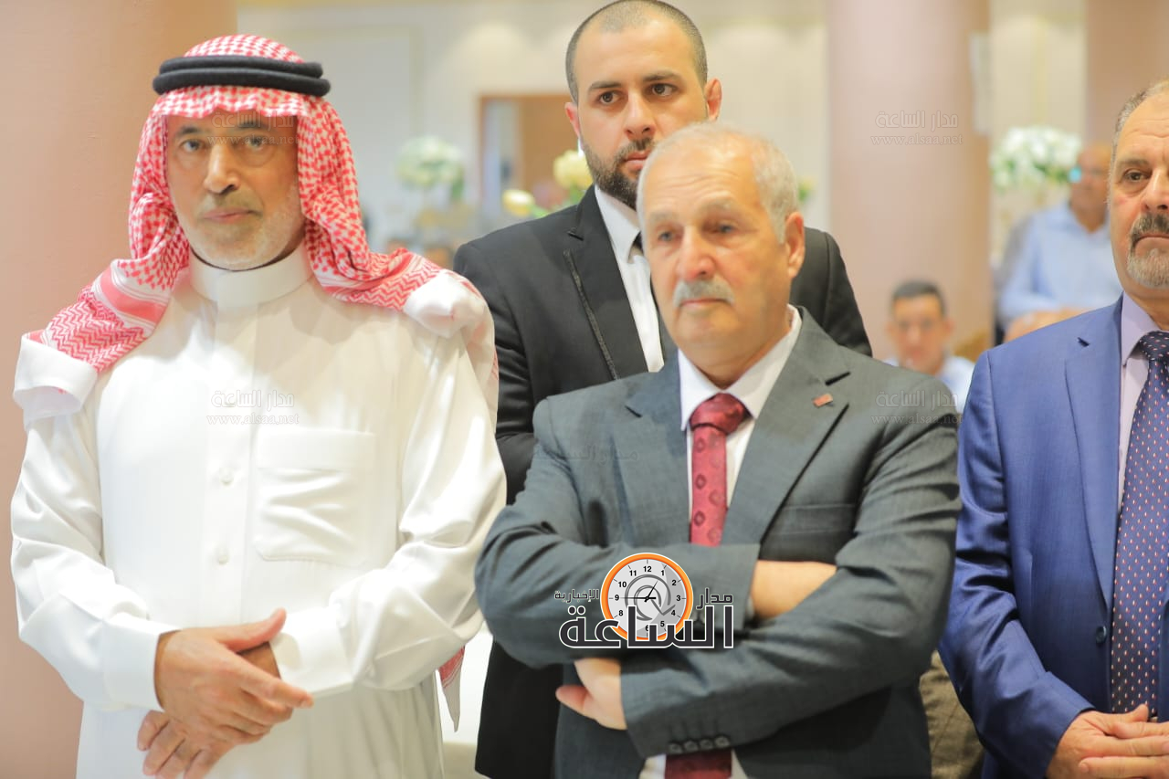 Madar Al-Saa Images 0.591816998583347