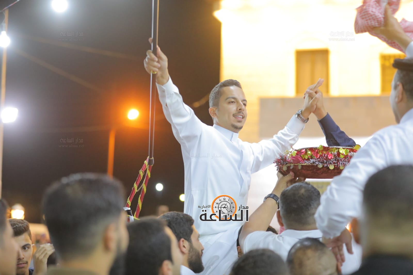 Madar Al-Saa Images 0.0040002694435086195