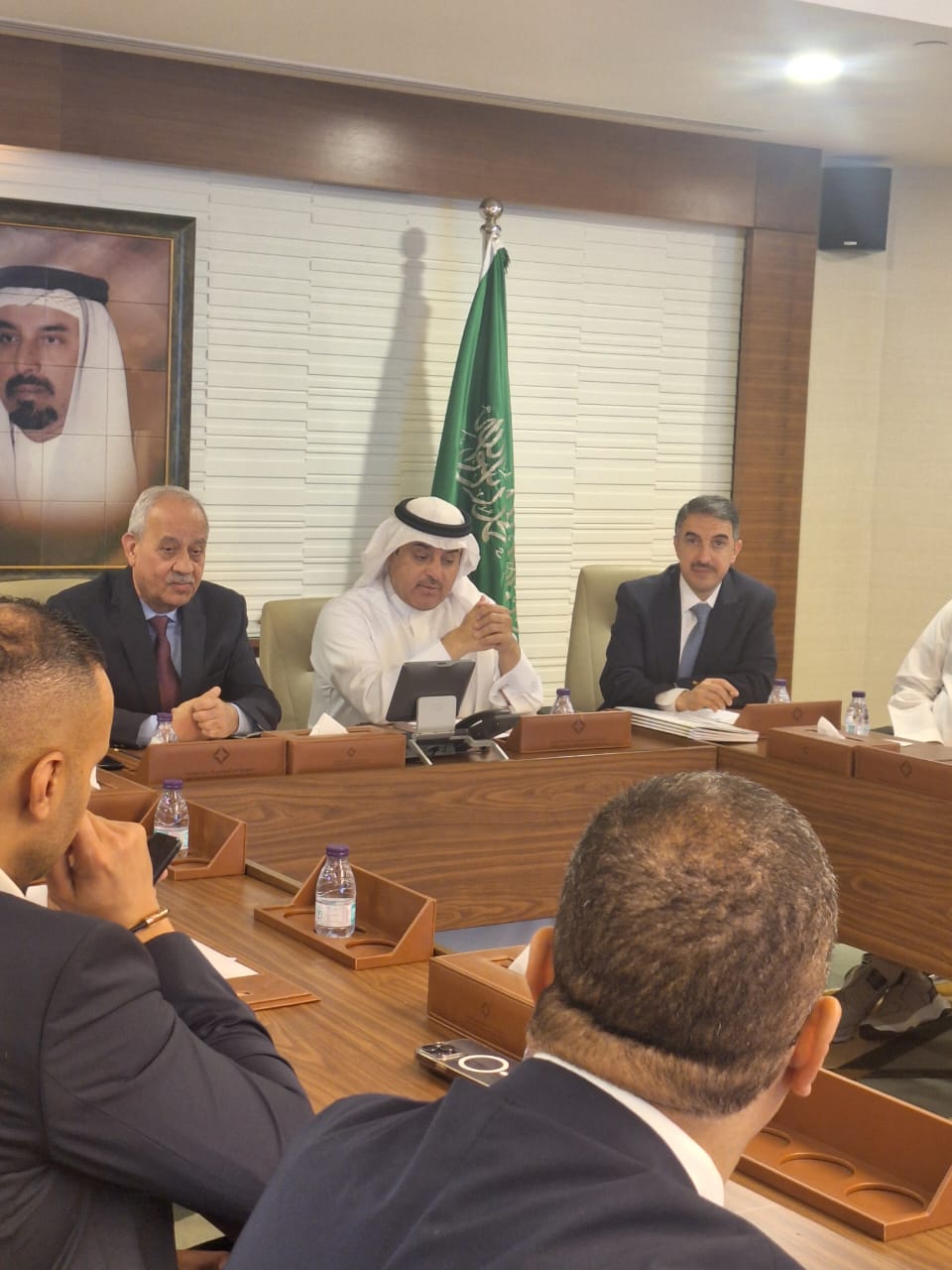 Madar Al-Saa Images 0.2376159145746306