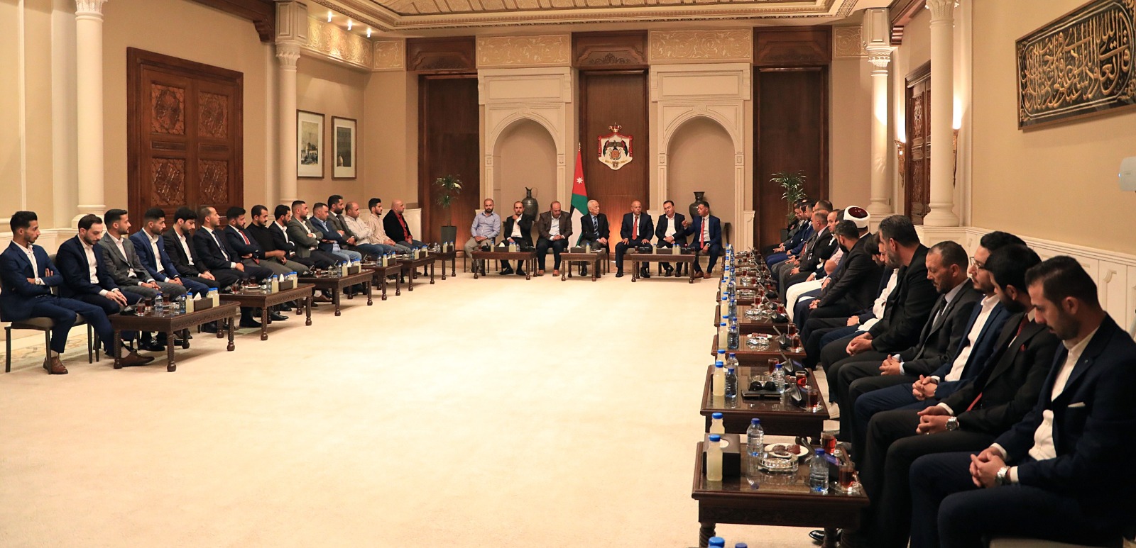 Madar Al-Saa Images 0.9130616635015119