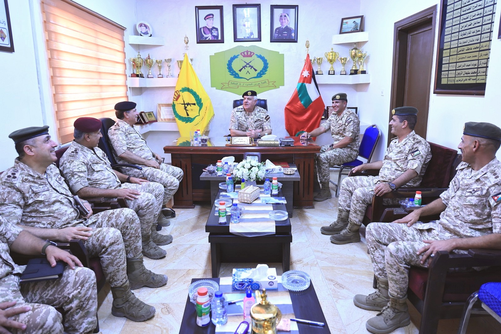 Madar Al-Saa Images 0.32359238871110674