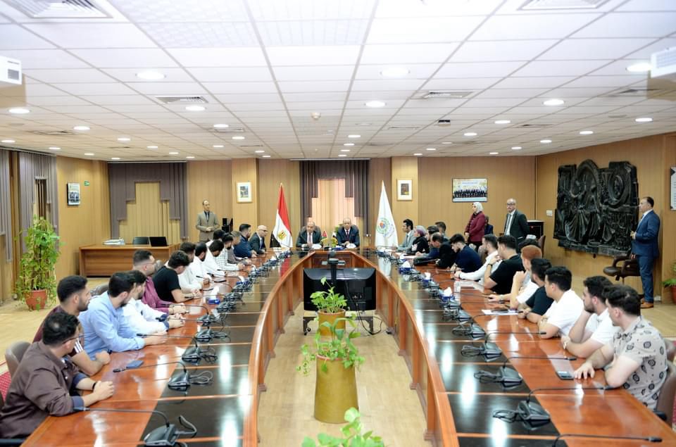 Madar Al-Saa Images 0.08266578999867202