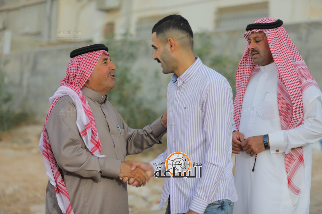 Madar Al-Saa Images 0.91856694393737