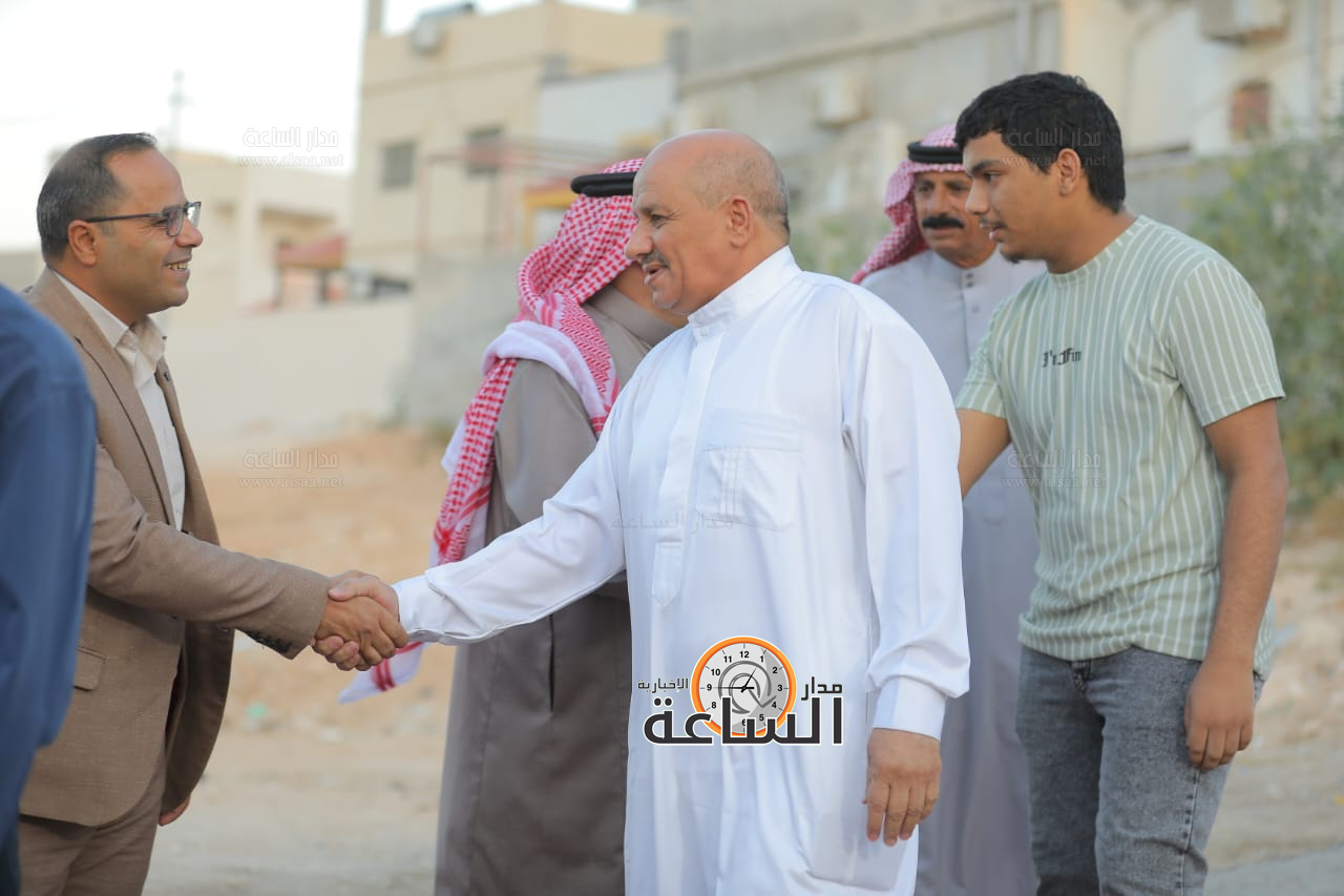 Madar Al-Saa Images 0.03741384031304573