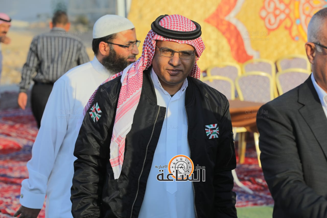 Madar Al-Saa Images 0.5829856353117744