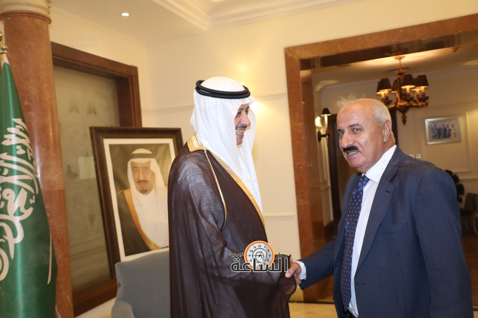 Madar Al-Saa Images 0.8335673226315046