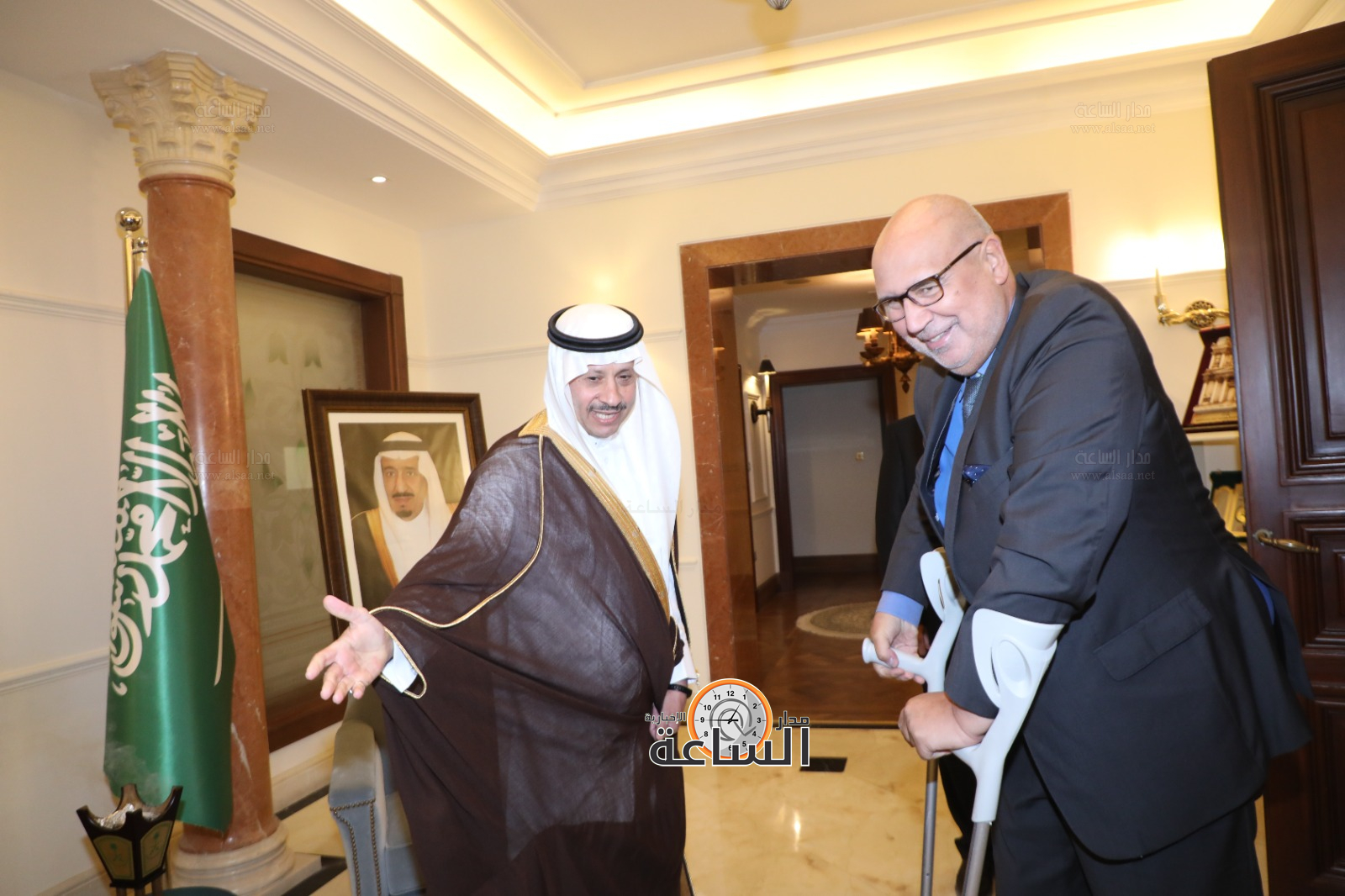 Madar Al-Saa Images 0.9844947074793056