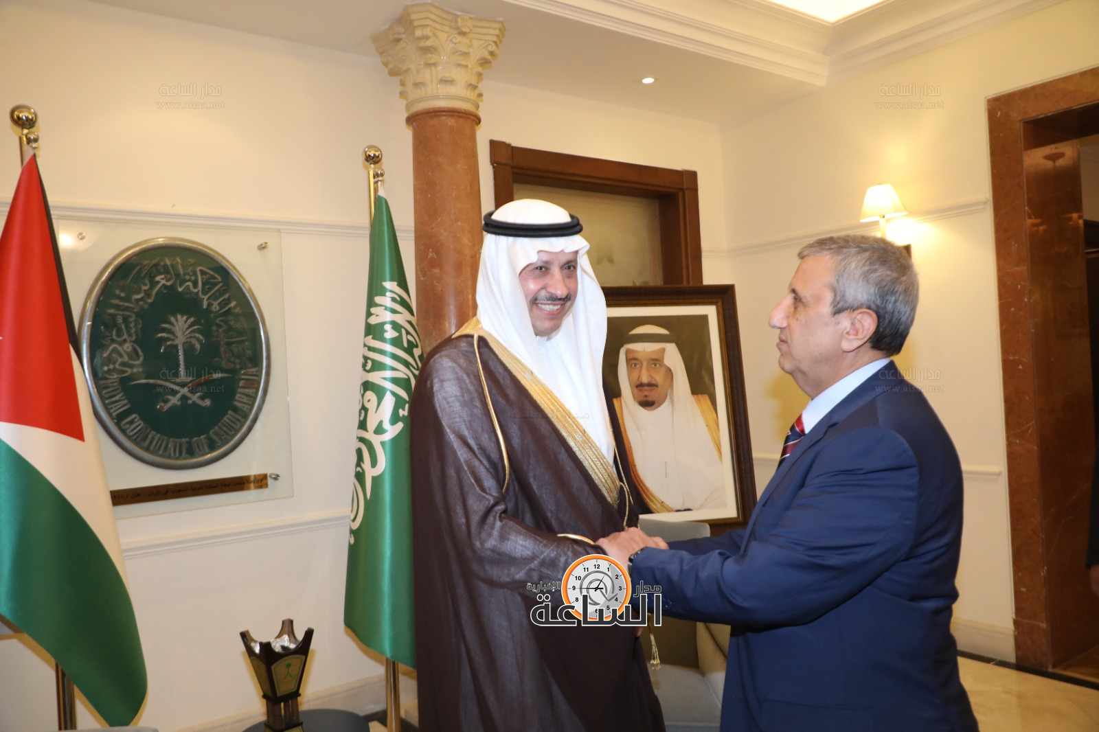 Madar Al-Saa Images 0.541436770319595