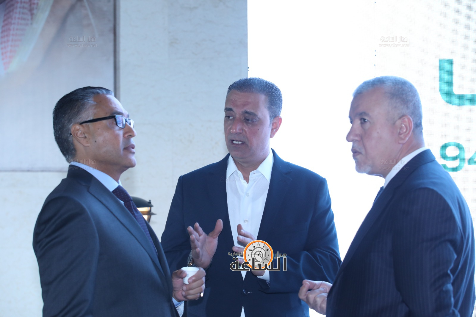 Madar Al-Saa Images 0.8282595328029954