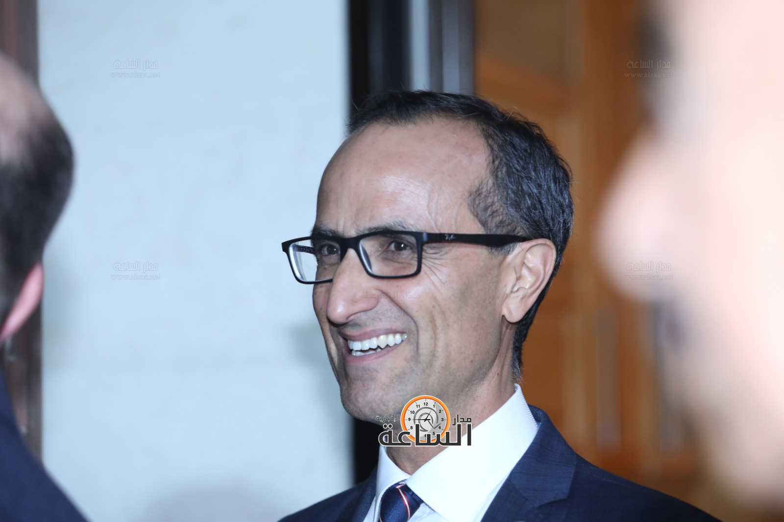 Madar Al-Saa Images 0.33858636801711395