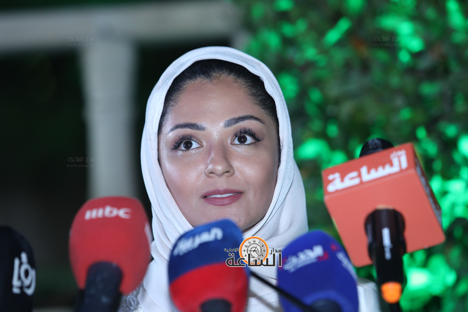 Madar Al-Saa Images 0.741672399774381