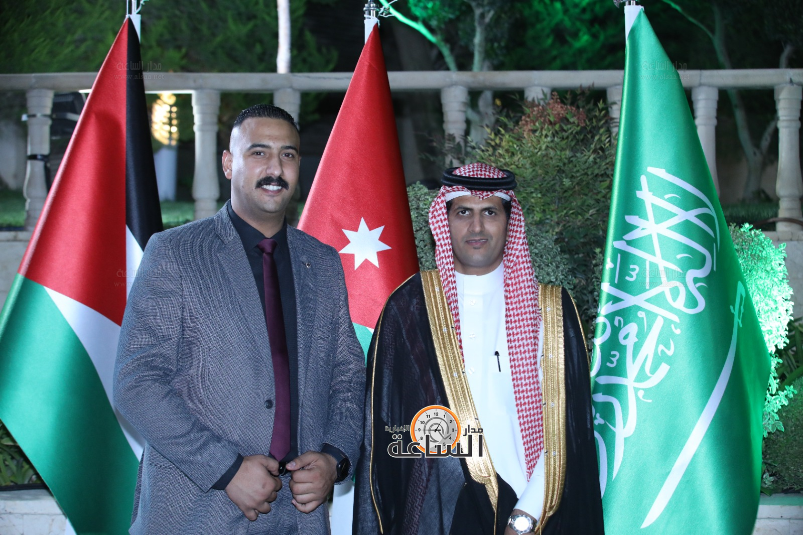 Madar Al-Saa Images 0.15820488418884526